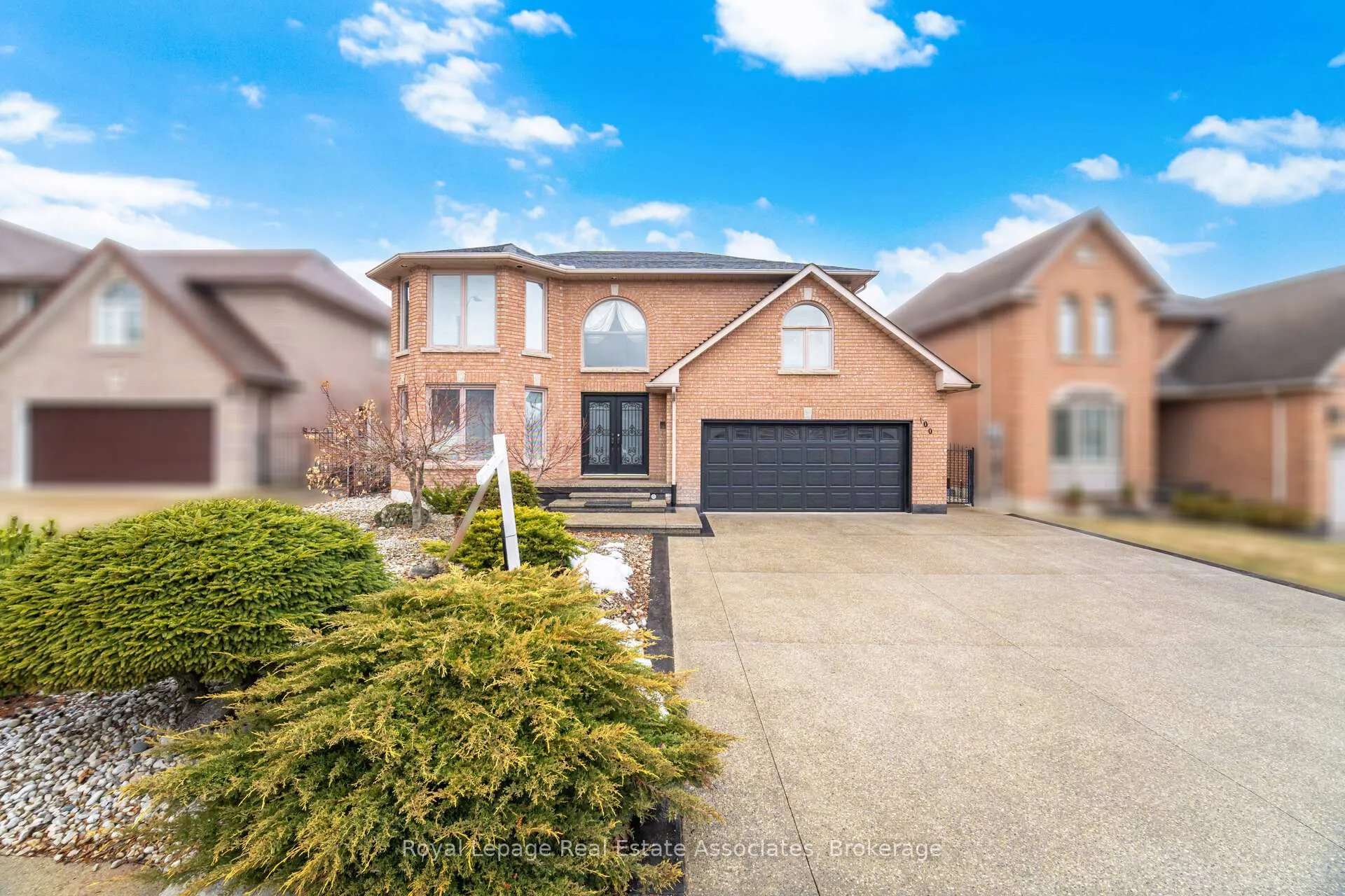 Photo 1 of 100 National Drive, Hamilton, Gershome — HOMEH