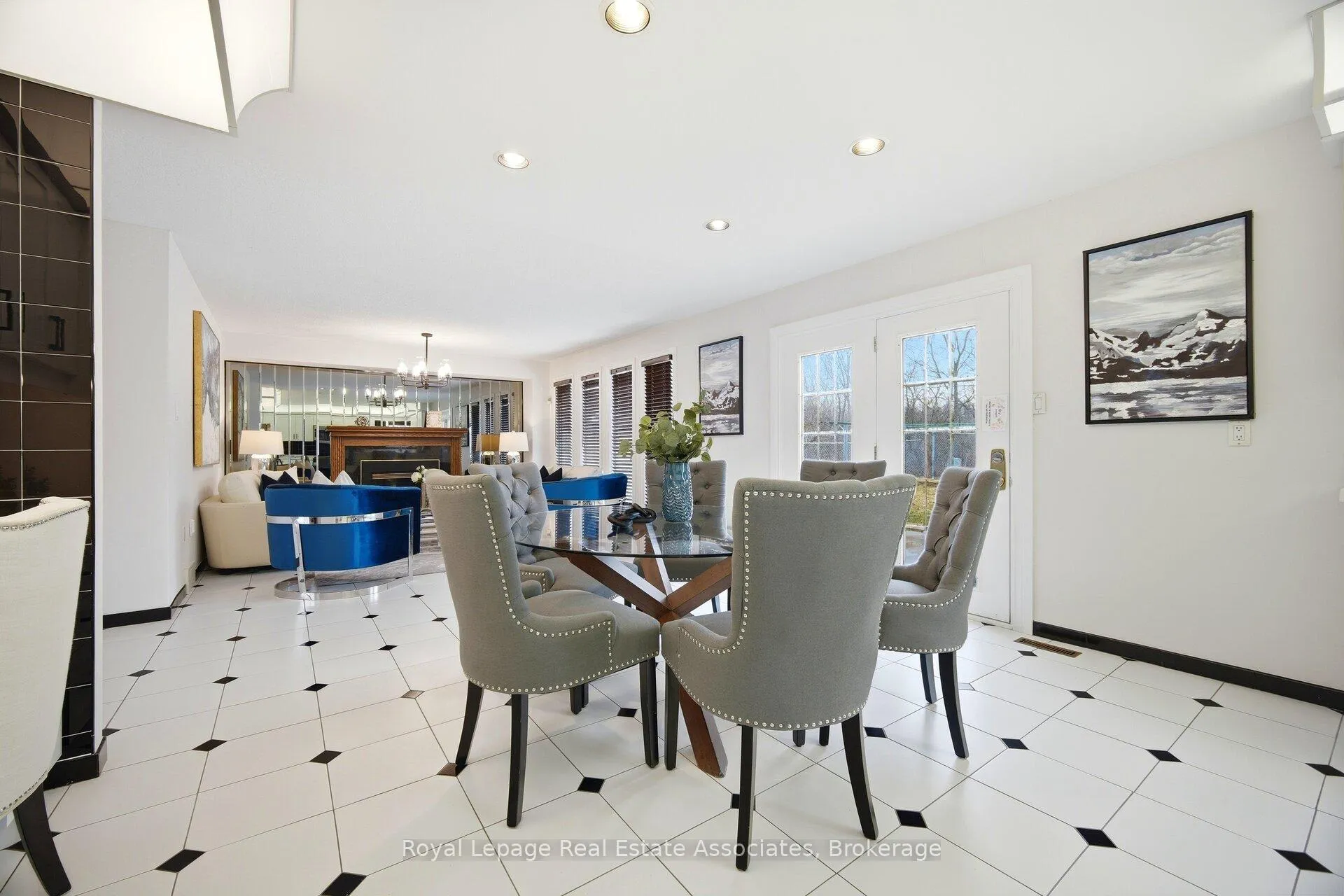 Photo 18 of 100 National Drive, Hamilton, Gershome — HOMEH