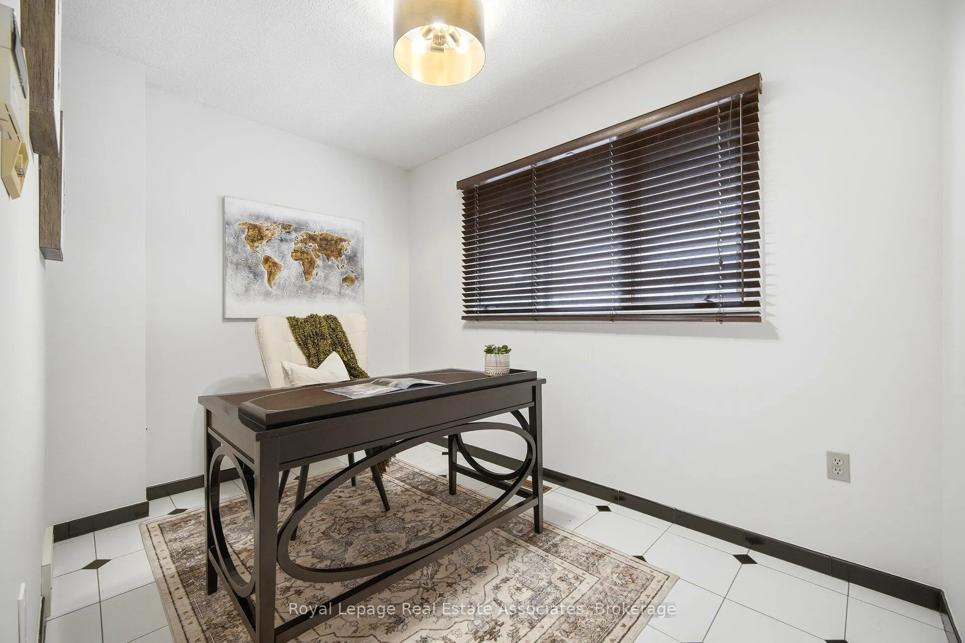 Photo 27 of 100 National Drive, Hamilton, Gershome — HOMEH