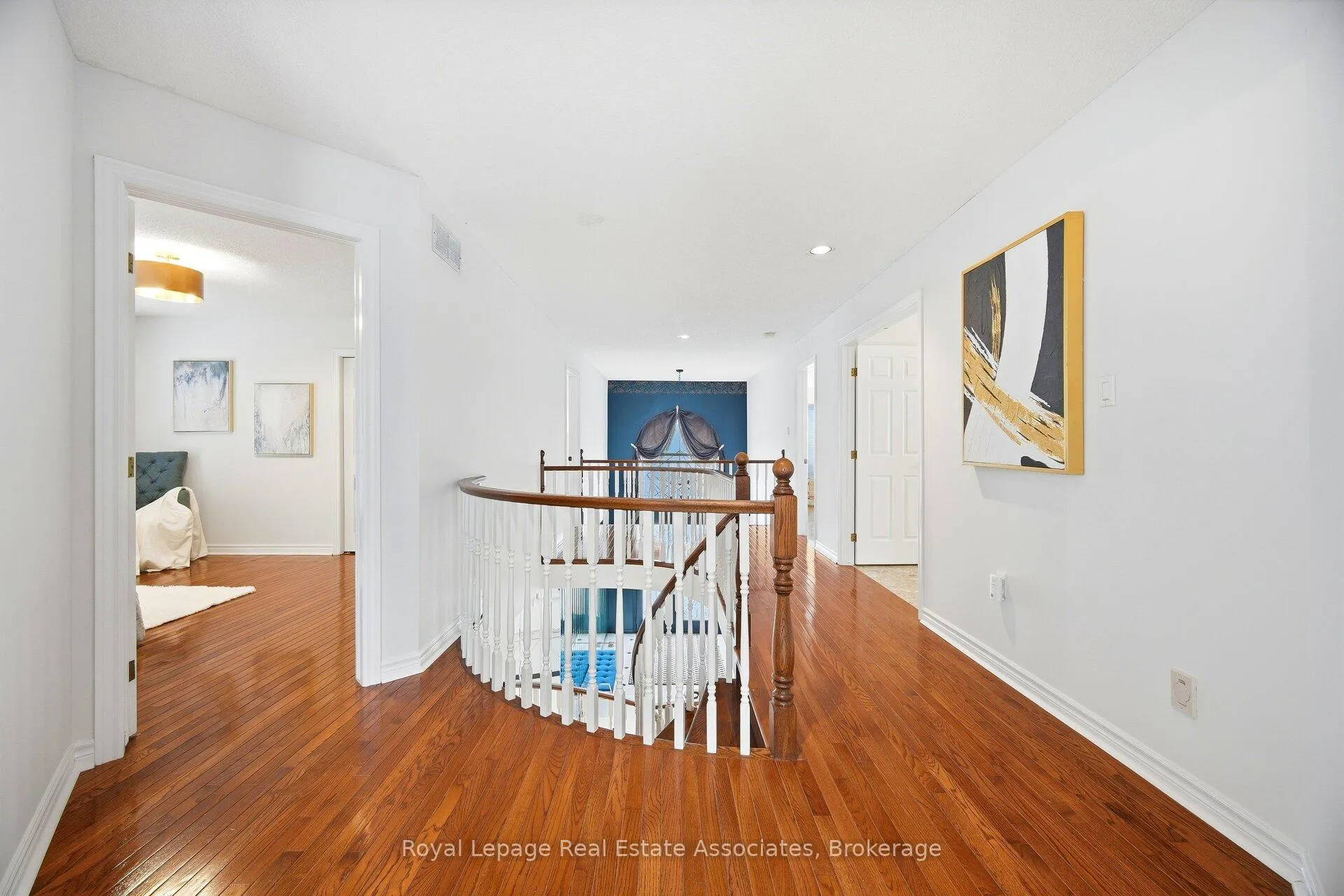 Photo 30 of 100 National Drive, Hamilton, Gershome — HOMEH