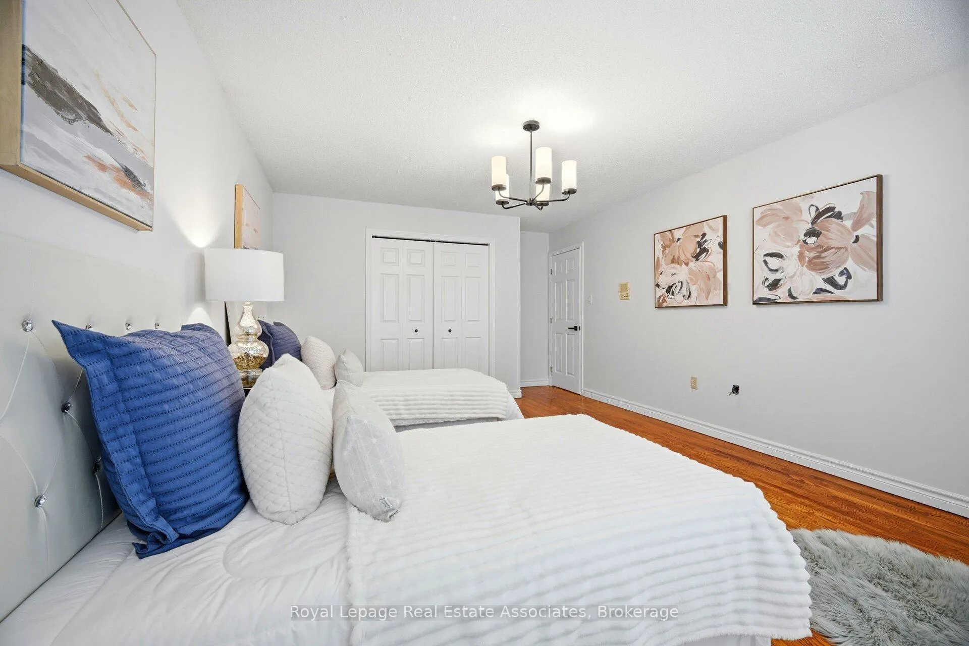 Photo 41 of 100 National Drive, Hamilton, Gershome — HOMEH