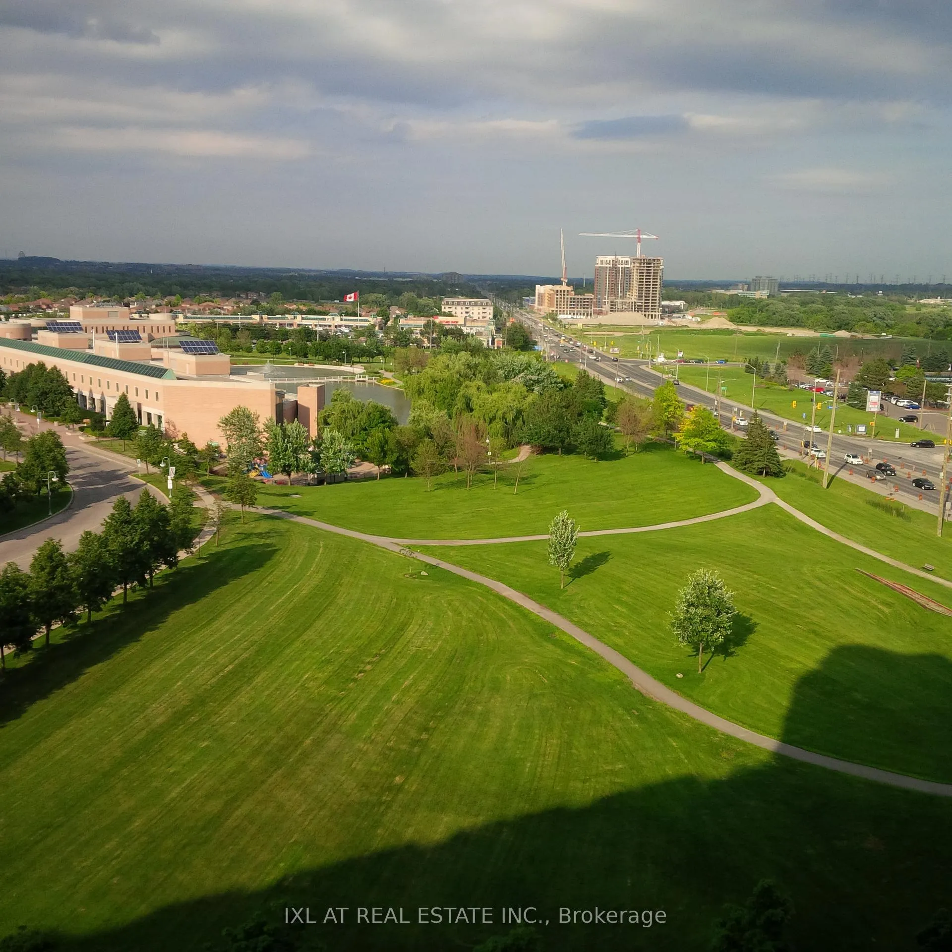 Photo 8 of Unit 1223, 33 Cox Boulevard, Markham, Unionville — HOMEH