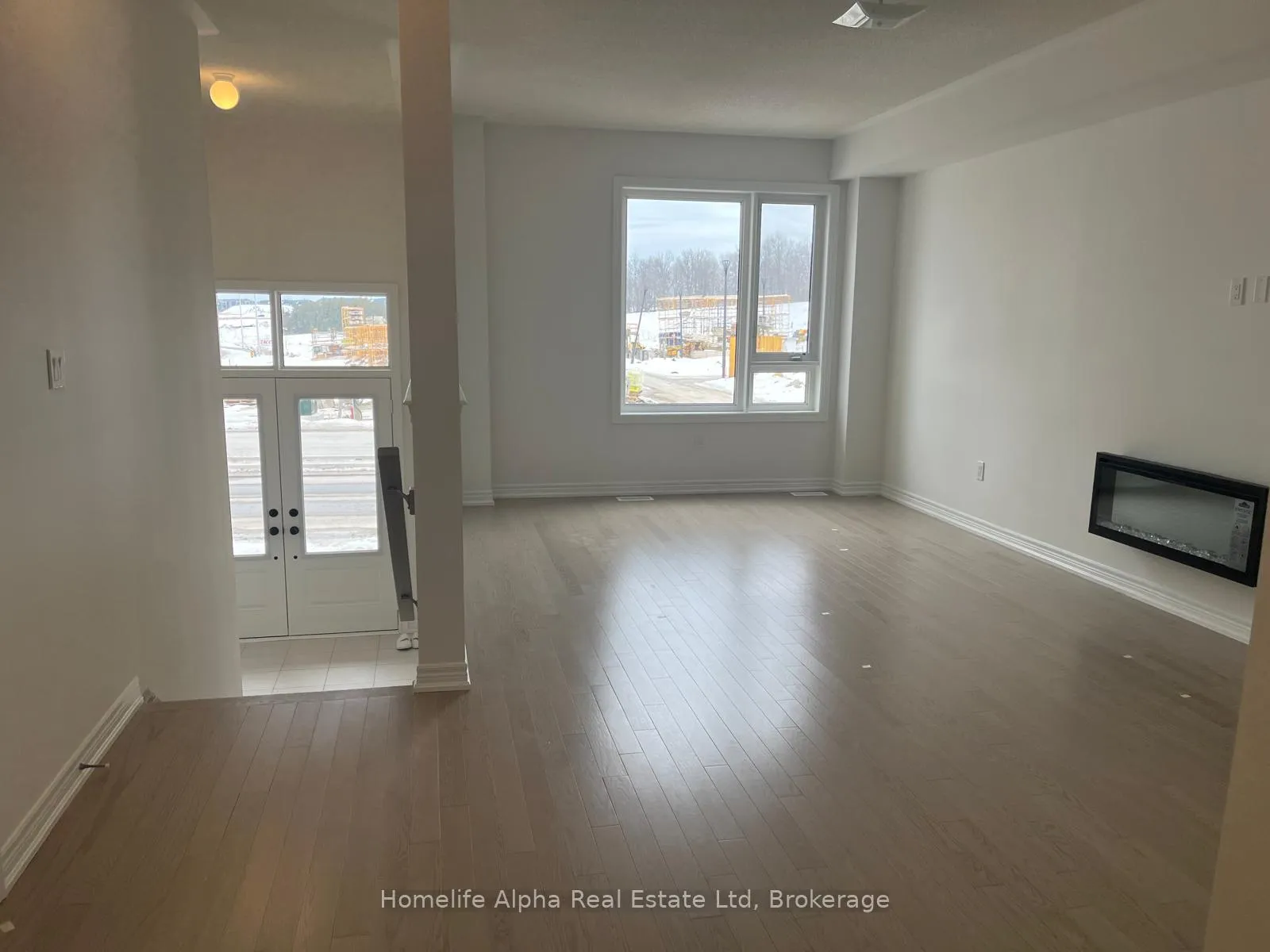 Photo 2 of 1260 Elizabeth MacKenzie Drive S, Pickering, Rural Pickering — HOMEH