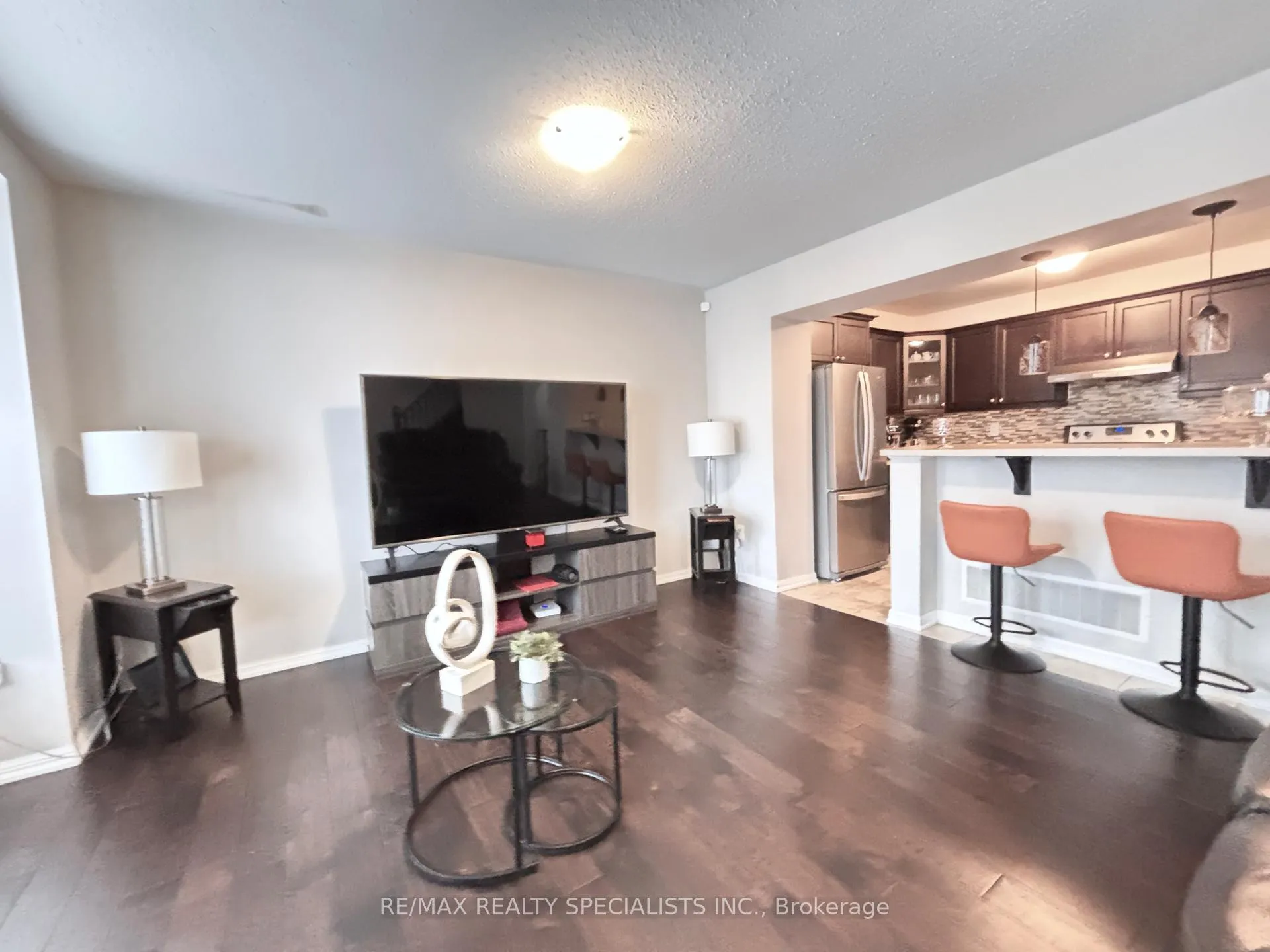Photo 7 of 931 Nadalin Heights, Milton, Willmott — HOMEH