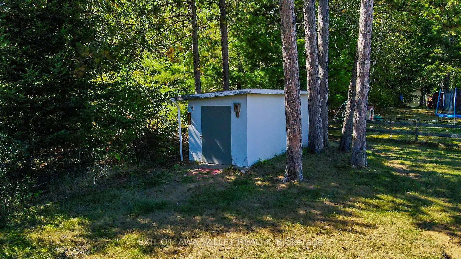 Photo 9 of 23 Sprucedale Avenue, Madawaska Valley, Madawaska Valley — HOMEH