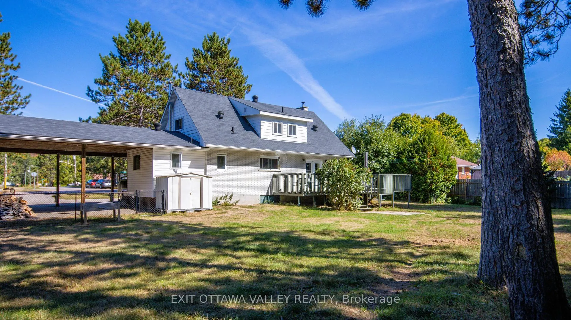 Photo 11 of 23 Sprucedale Avenue, Madawaska Valley, Madawaska Valley — HOMEH