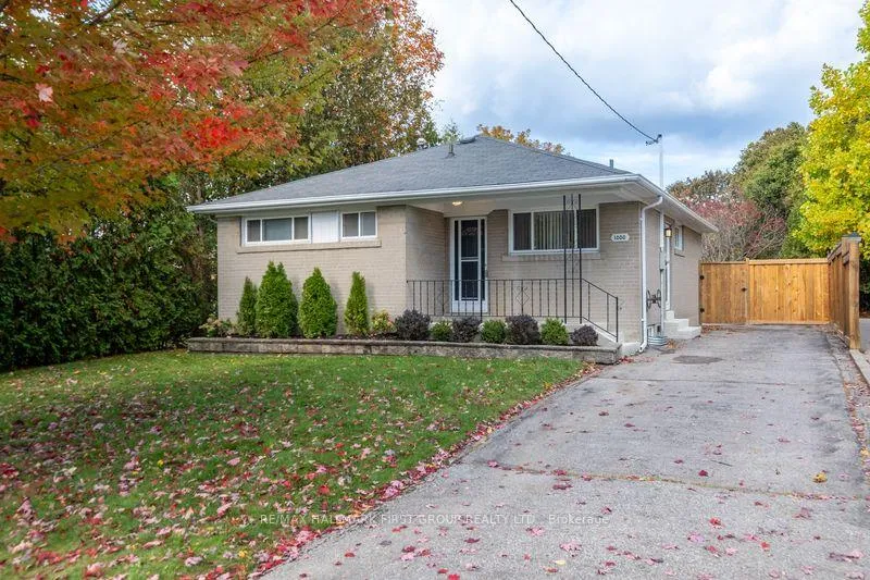 Photo 1 of 1000 Wardman Crescent, Whitby, Williamsburg — HOMEH