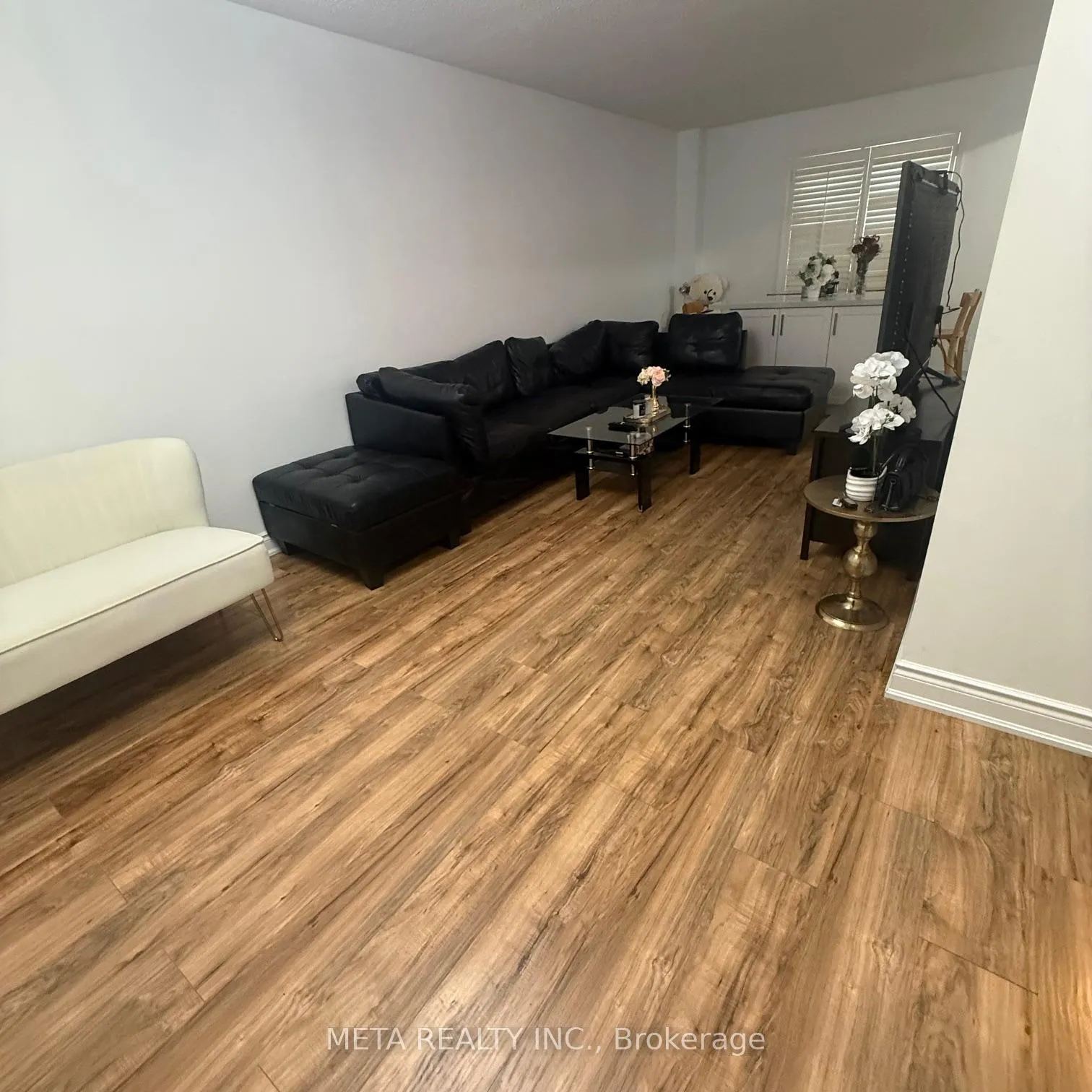 Photo 9 of 22 Ripley Crescent, Brampton, Fletcher's West — HOMEH