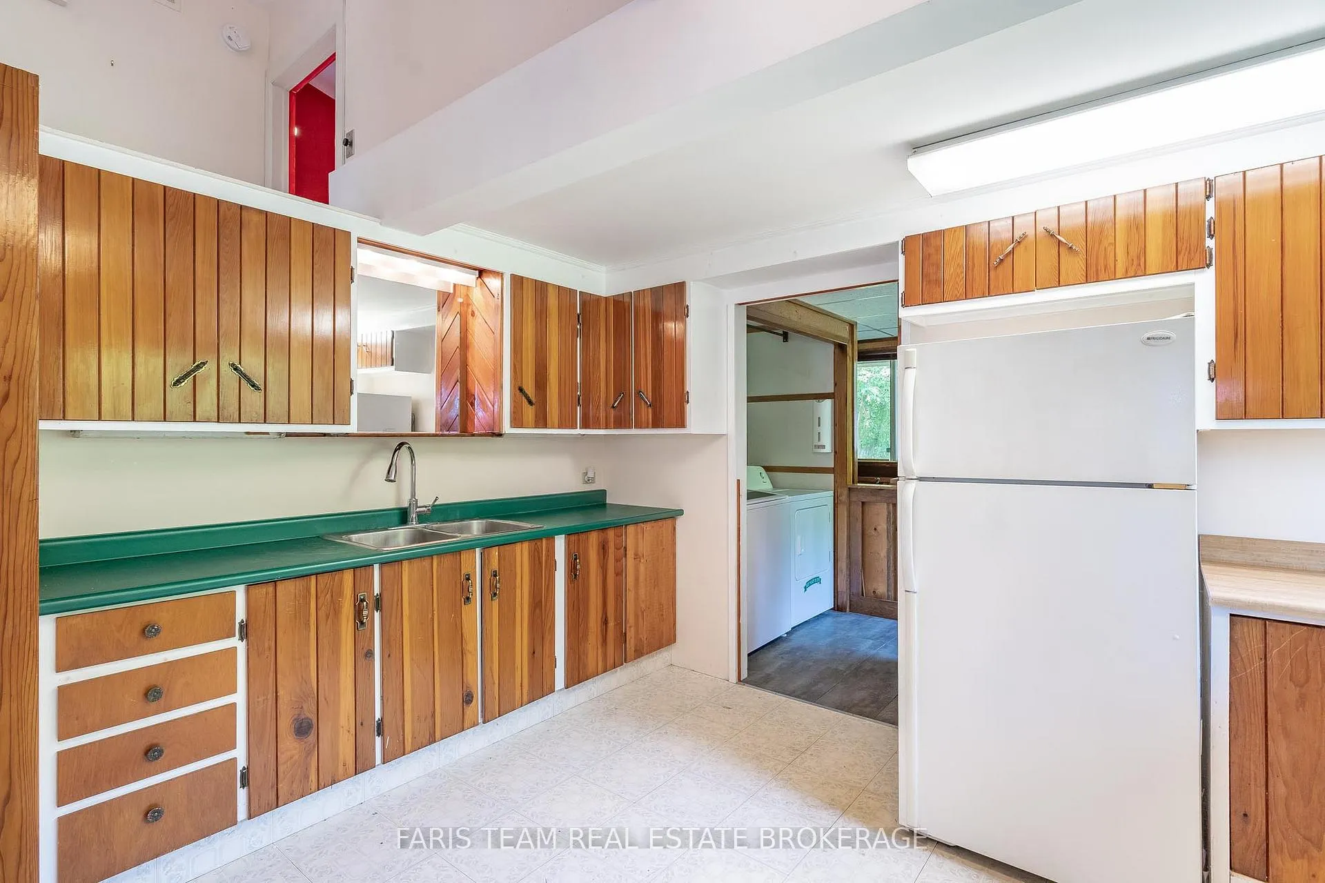 Photo 6 of 54 Hearthstone Drive, Tay, Rural Tay — HOMEH