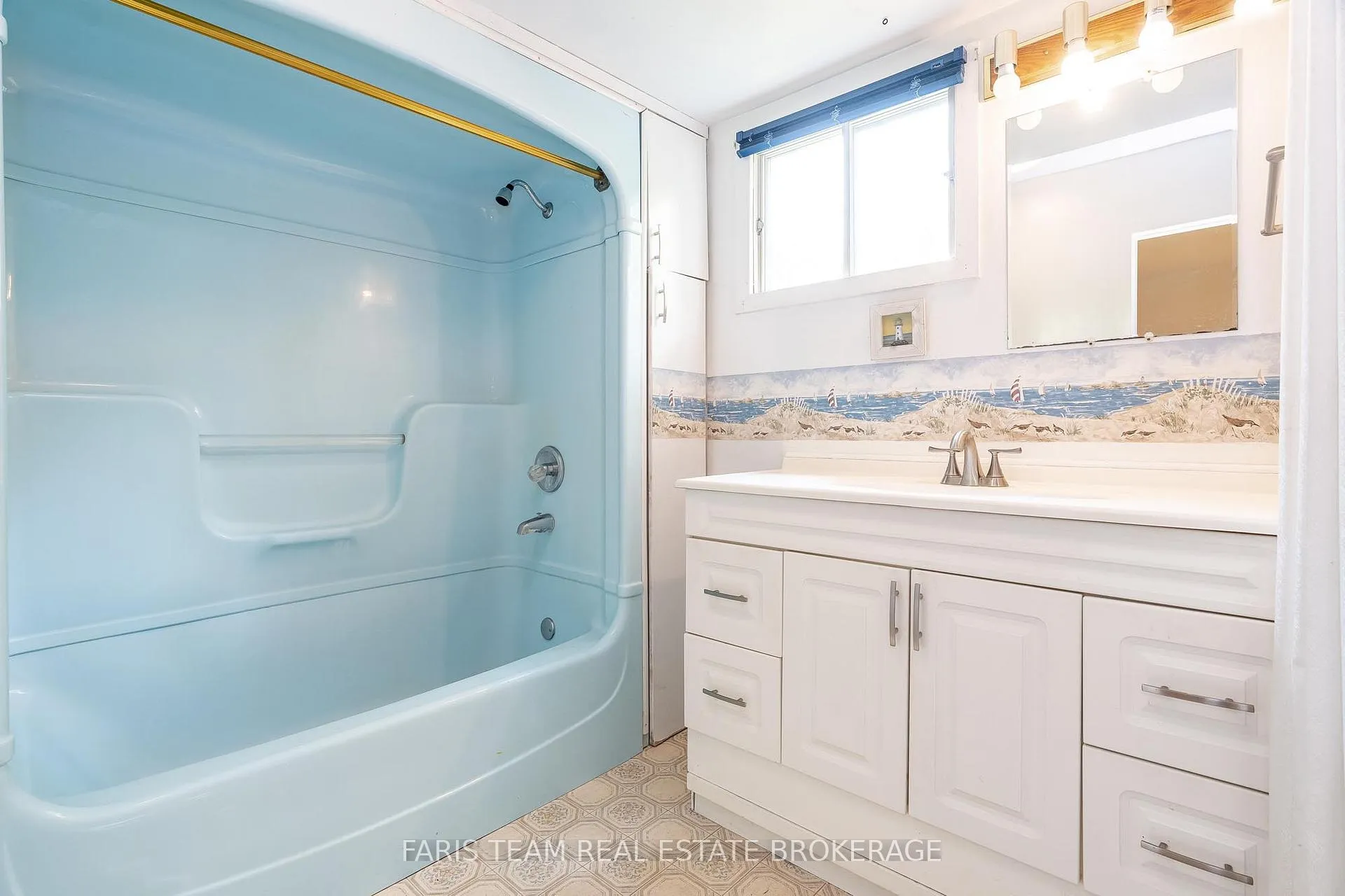 Photo 10 of 54 Hearthstone Drive, Tay, Rural Tay — HOMEH