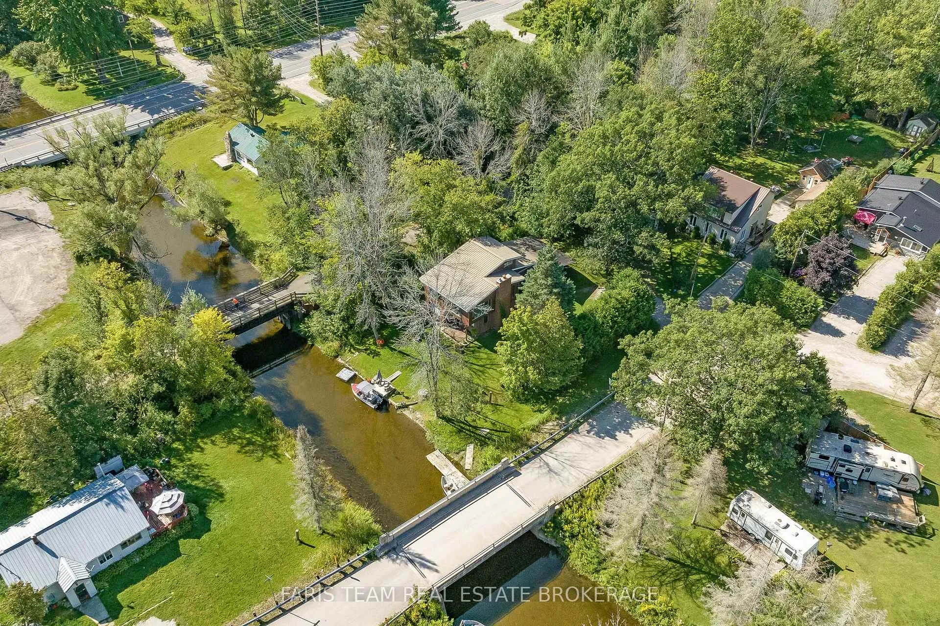 Photo 20 of 54 Hearthstone Drive, Tay, Rural Tay — HOMEH