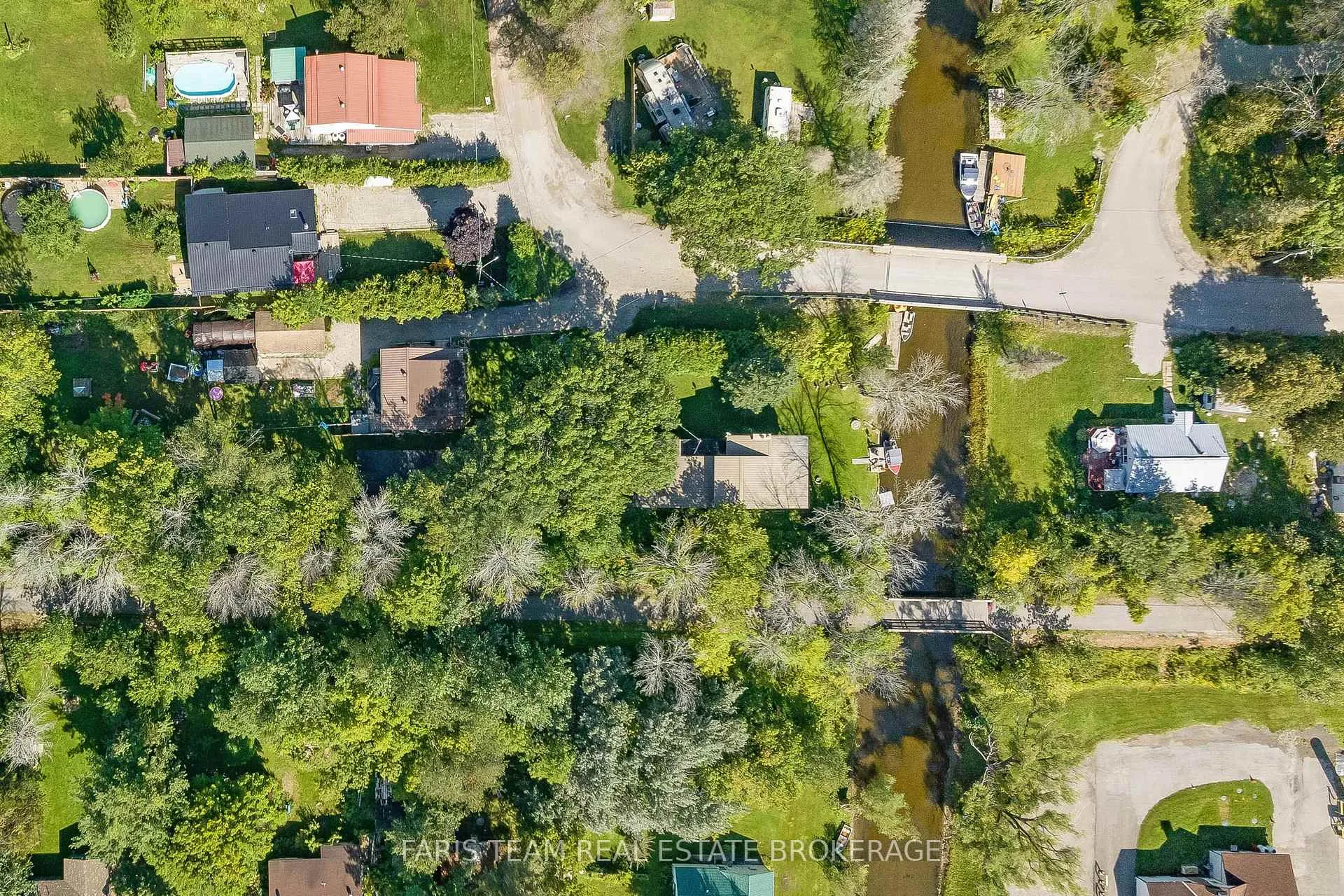 Photo 21 of 54 Hearthstone Drive, Tay, Rural Tay — HOMEH