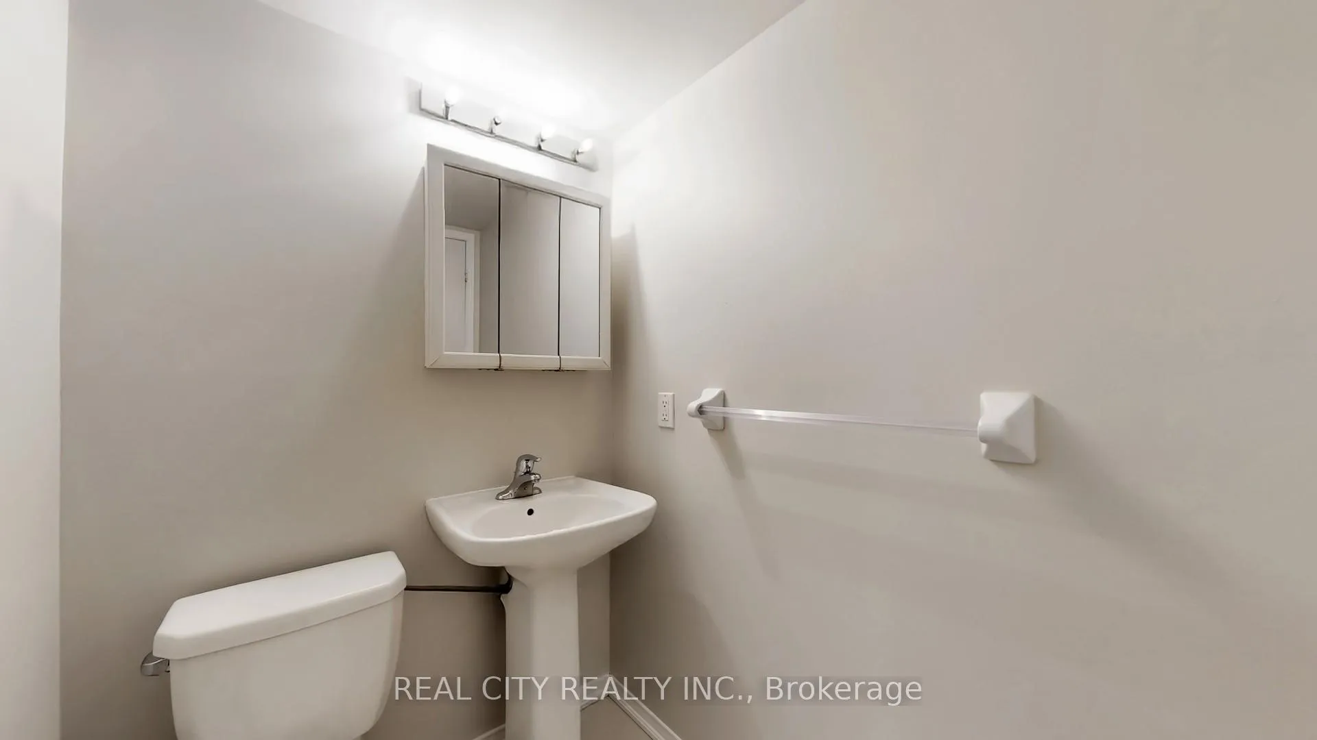 Photo 15 of Unit 511, 142 Widdicombe Hill Boulevard, Etobicoke, Willowridge-Martingrove-Richview — HOMEH