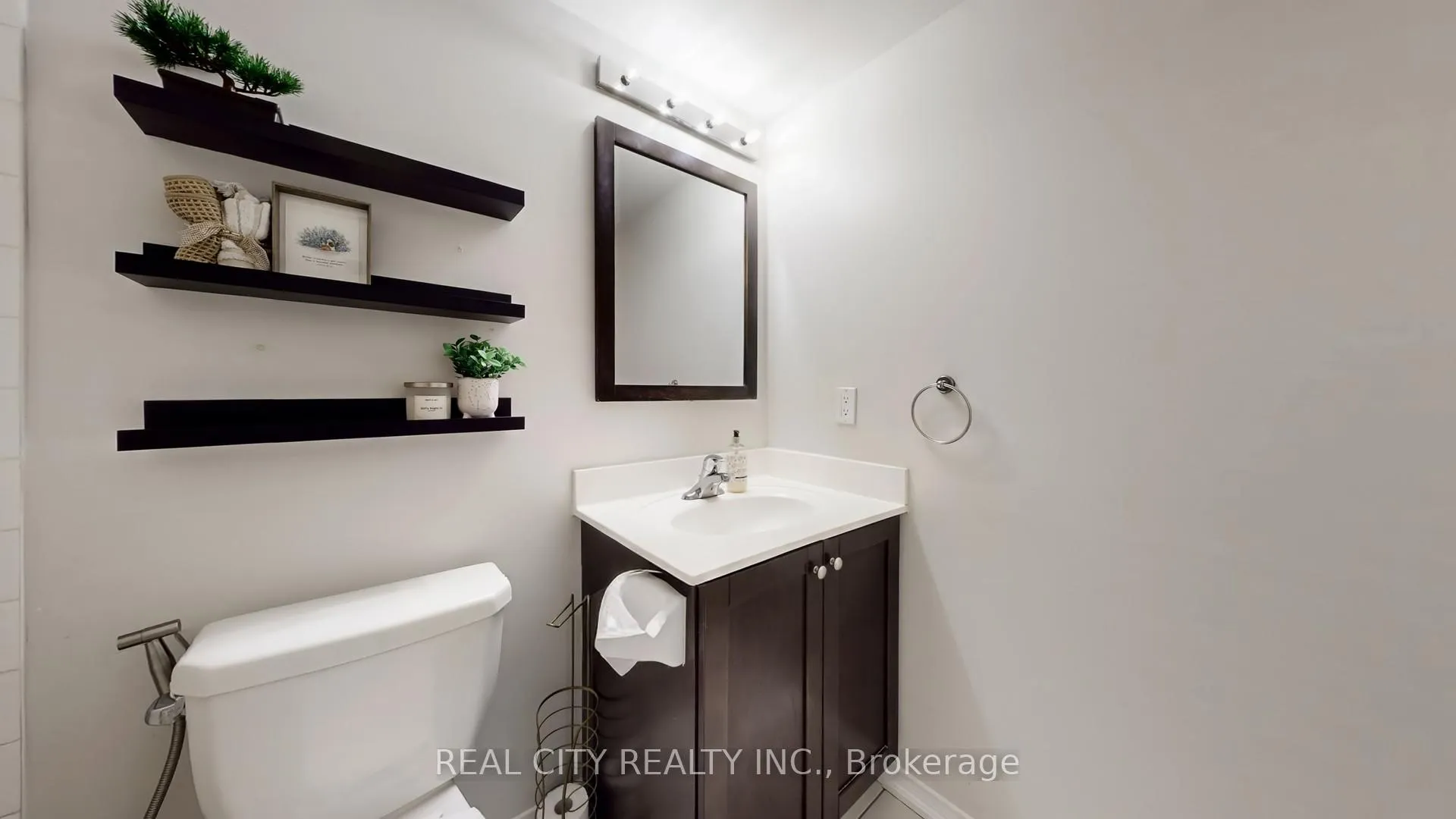 Photo 19 of Unit 511, 142 Widdicombe Hill Boulevard, Etobicoke, Willowridge-Martingrove-Richview — HOMEH