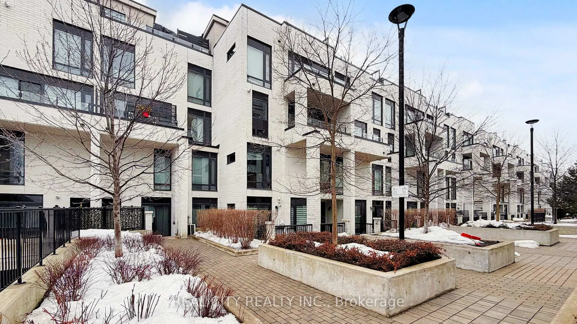 Photo 22 of Unit 511, 142 Widdicombe Hill Boulevard, Etobicoke, Willowridge-Martingrove-Richview — HOMEH