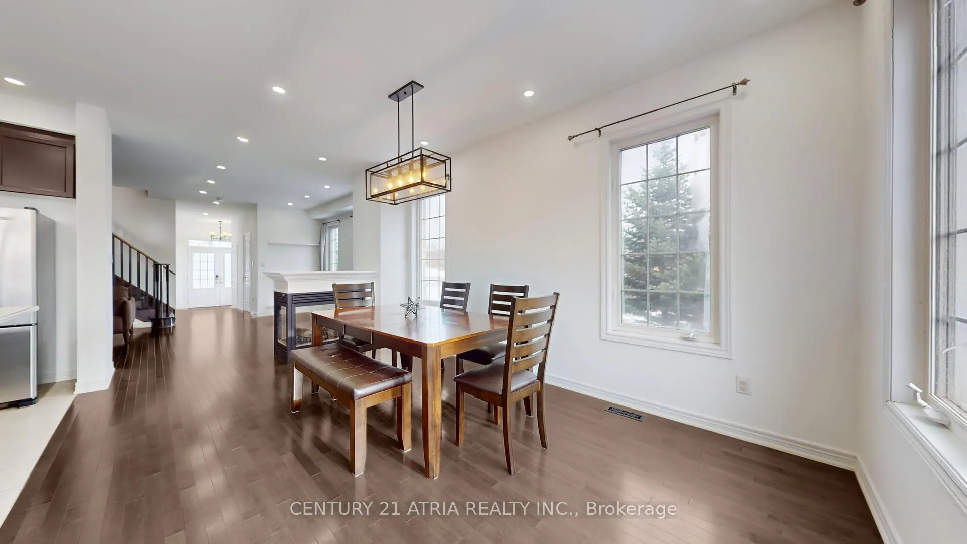 Photo 10 of 21 Gooseman Crescent, Markham, Box Grove — HOMEH