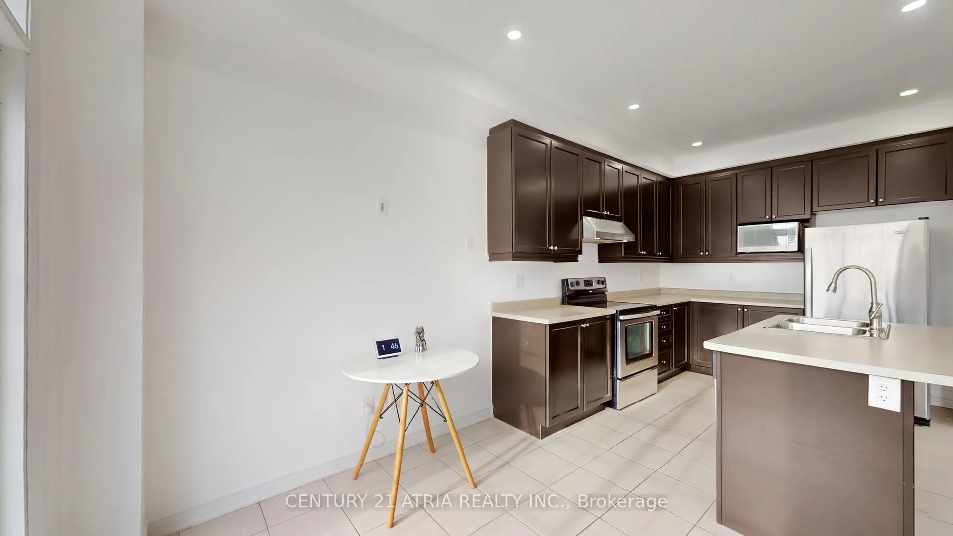 Photo 15 of 21 Gooseman Crescent, Markham, Box Grove — HOMEH