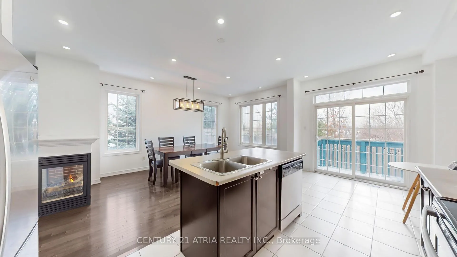 Photo 17 of 21 Gooseman Crescent, Markham, Box Grove — HOMEH