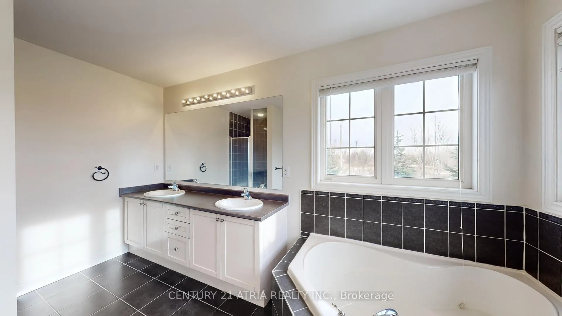 Photo 29 of 21 Gooseman Crescent, Markham, Box Grove — HOMEH