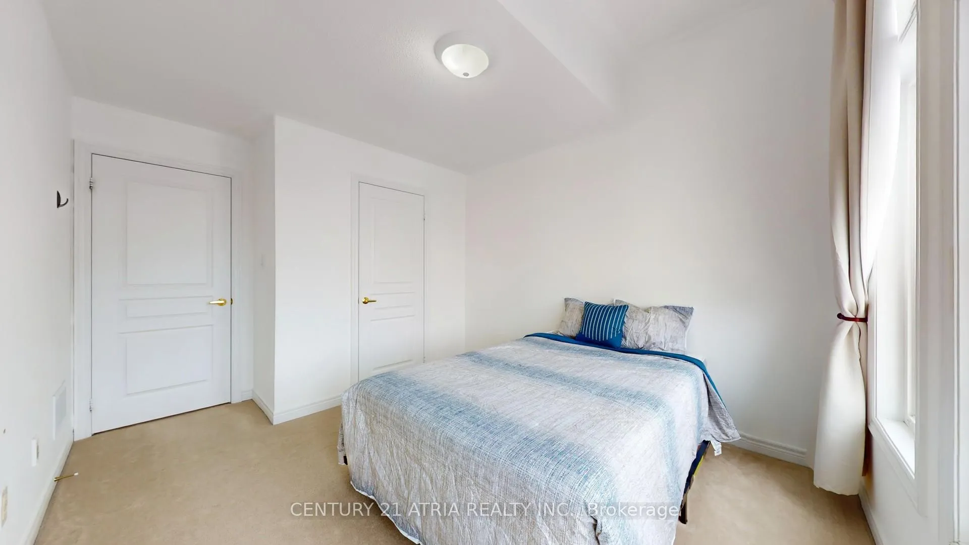 Photo 33 of 21 Gooseman Crescent, Markham, Box Grove — HOMEH
