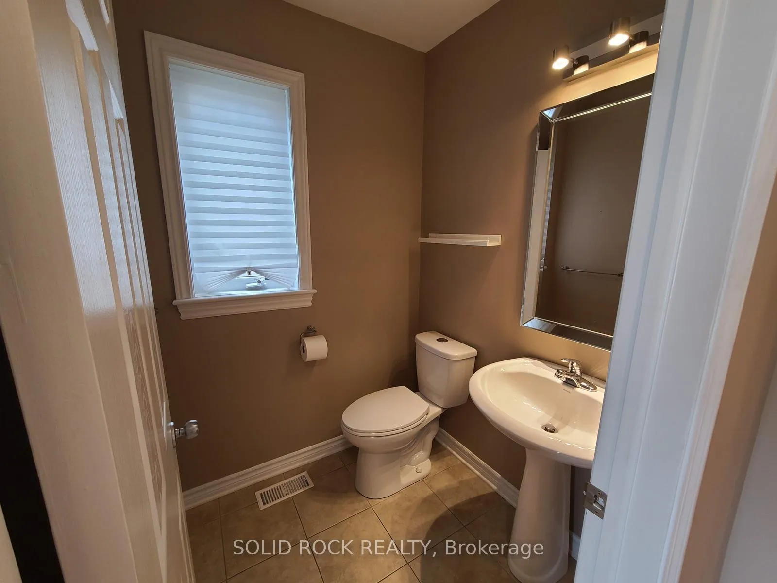 Photo 5 of 138 Hillman Marsh Way, Ottawa, Blossom Park/Kemp Park/Findlay Creek — HOMEH