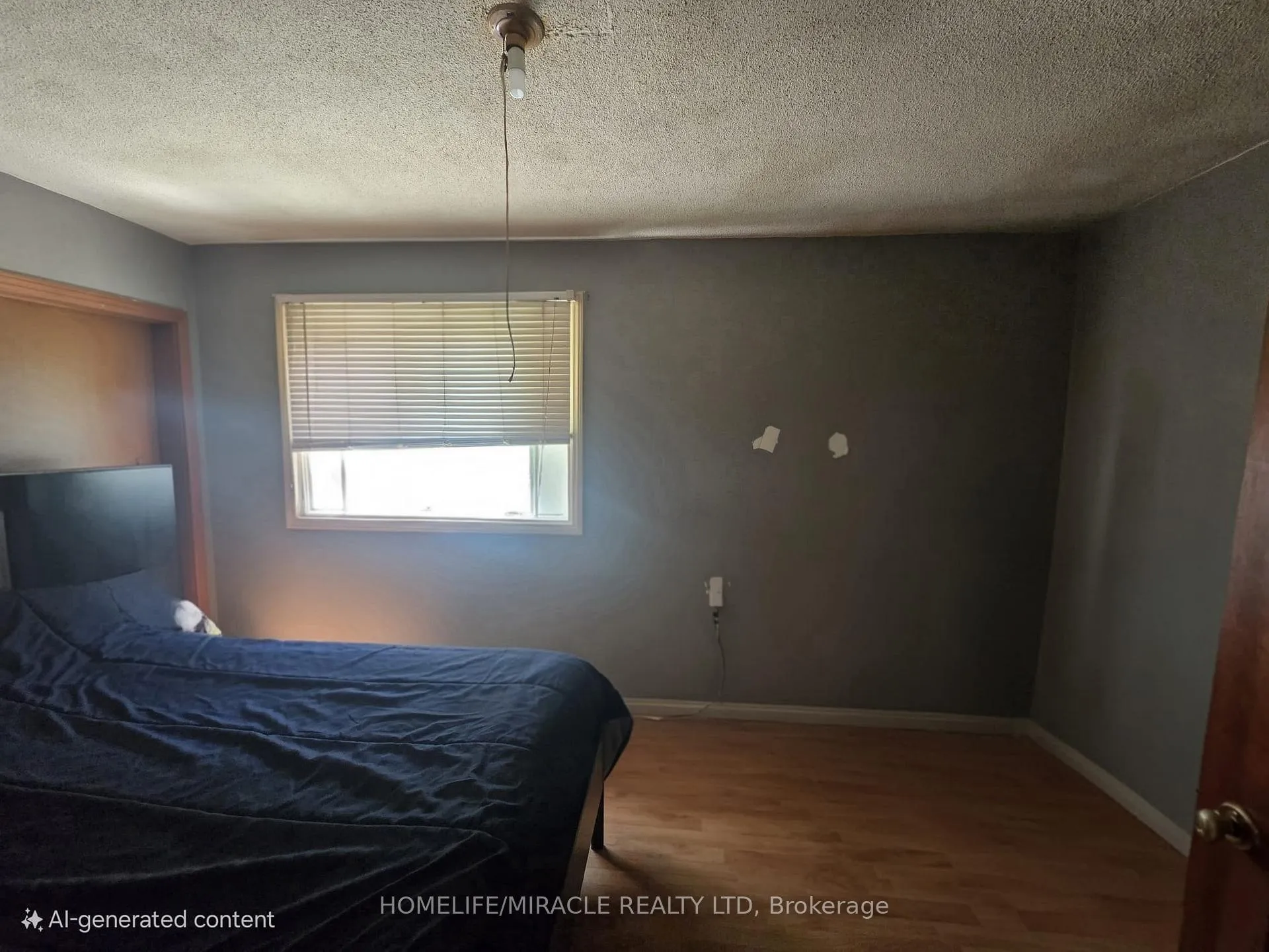 Photo 13 of 82 Teal Avenue, Hamilton, Lakeshore — HOMEH