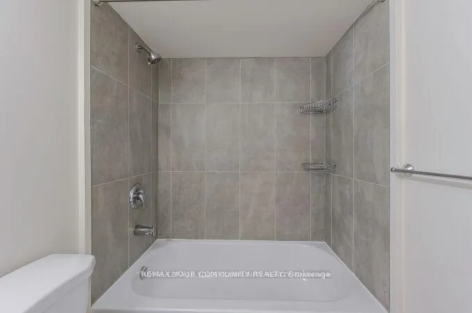 Photo 17 of Unit Lower unit, 128 Watsonbrook Drive, Brampton, Sandringham-Wellington — HOMEH