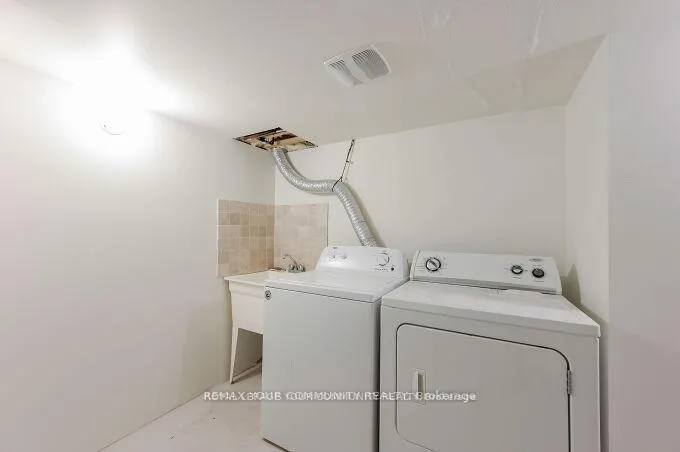 Photo 20 of Unit Lower unit, 128 Watsonbrook Drive, Brampton, Sandringham-Wellington — HOMEH