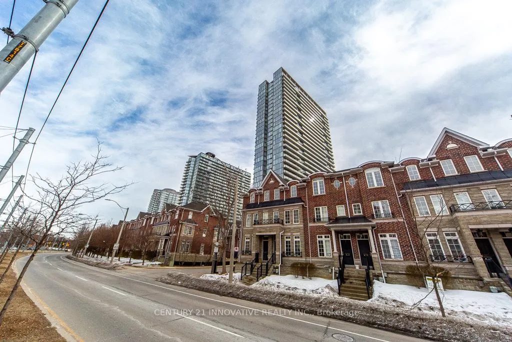 Photo 2 of Unit 1107, 105 The Queensway Way, Toronto, High Park-Swansea — HOMEH