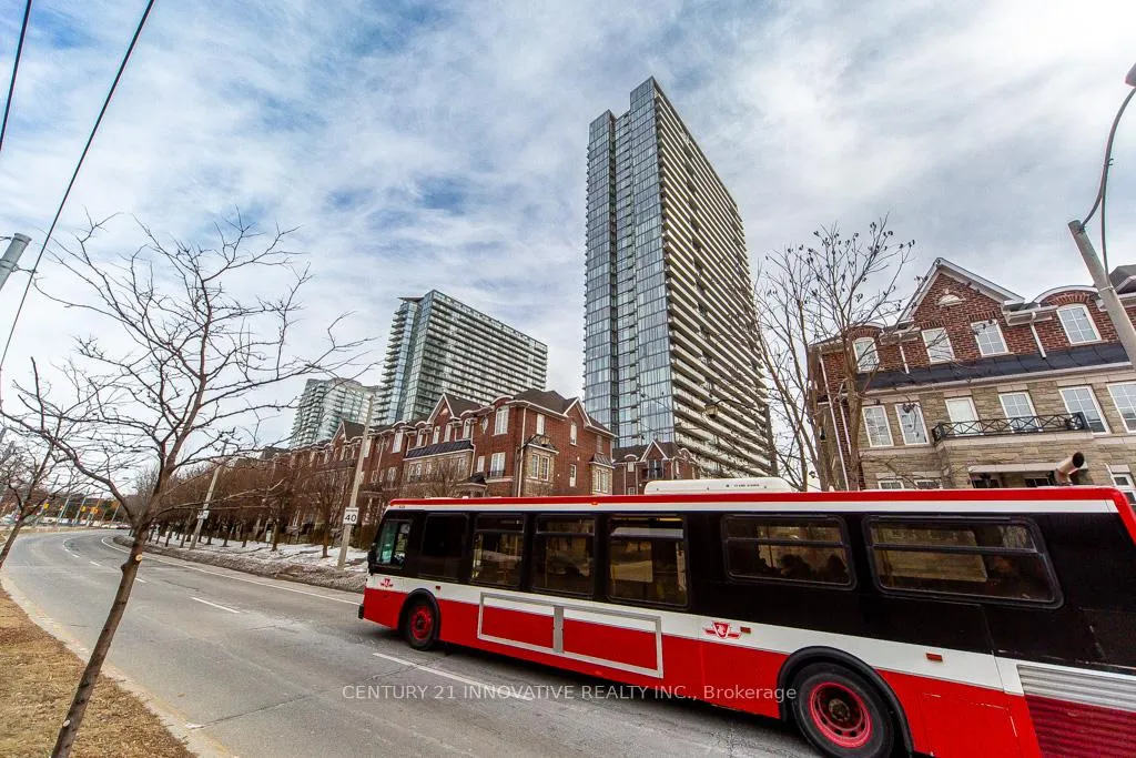 Photo 3 of Unit 1107, 105 The Queensway Way, Toronto, High Park-Swansea — HOMEH