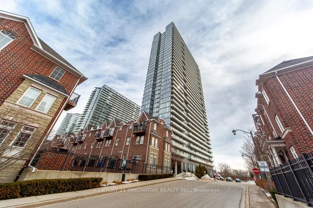 Photo 4 of Unit 1107, 105 The Queensway Way, Toronto, High Park-Swansea — HOMEH
