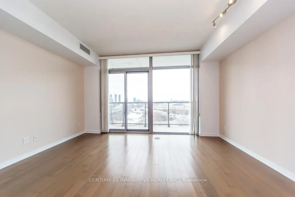 Photo 12 of Unit 1107, 105 The Queensway Way, Toronto, High Park-Swansea — HOMEH