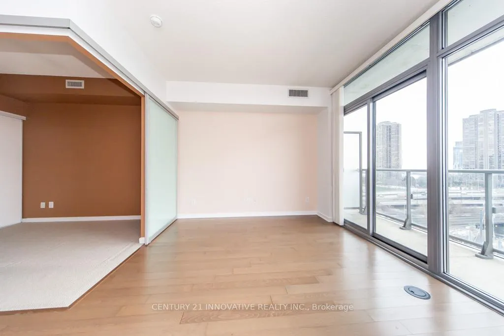 Photo 13 of Unit 1107, 105 The Queensway Way, Toronto, High Park-Swansea — HOMEH