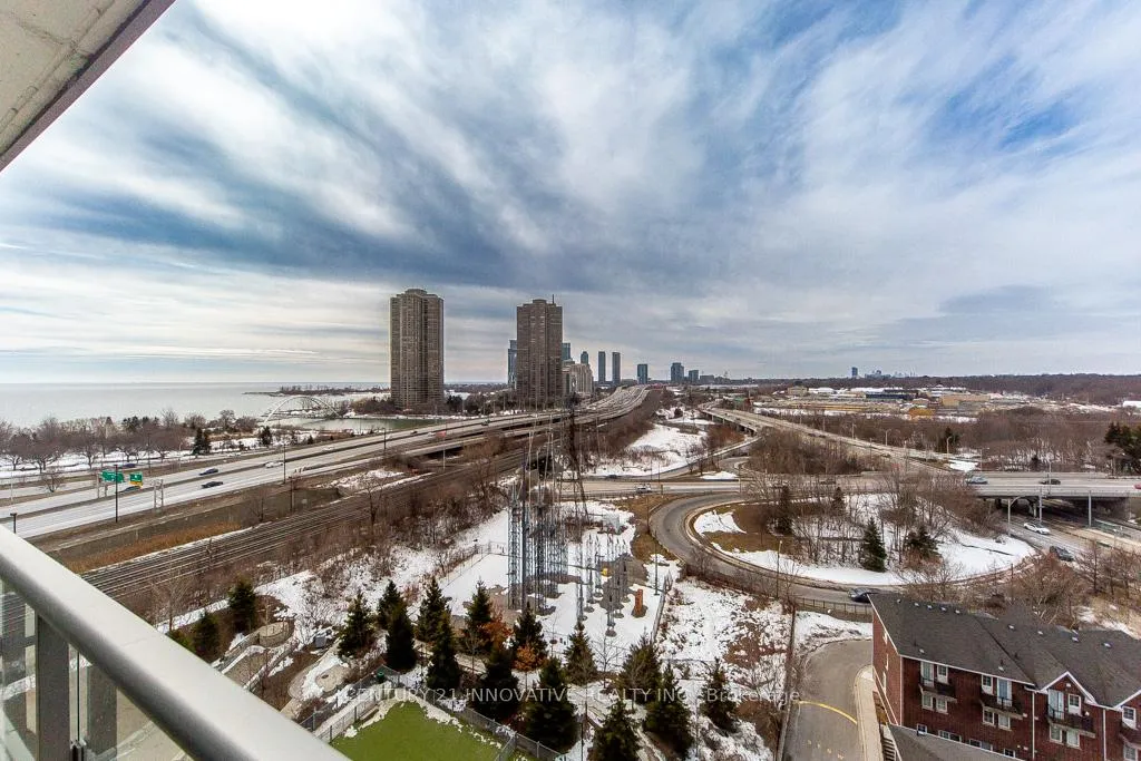 Photo 34 of Unit 1107, 105 The Queensway Way, Toronto, High Park-Swansea — HOMEH