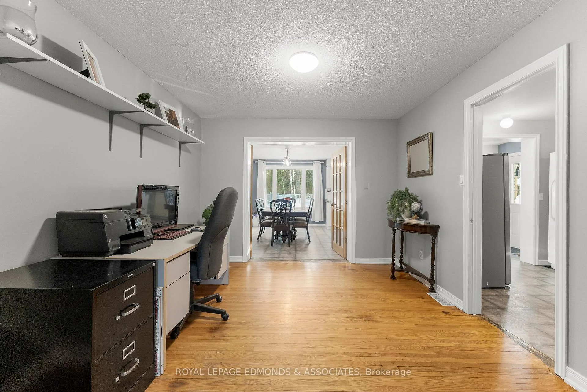 Photo 10 of 43 Lisa Crescent, Petawawa — HOMEH