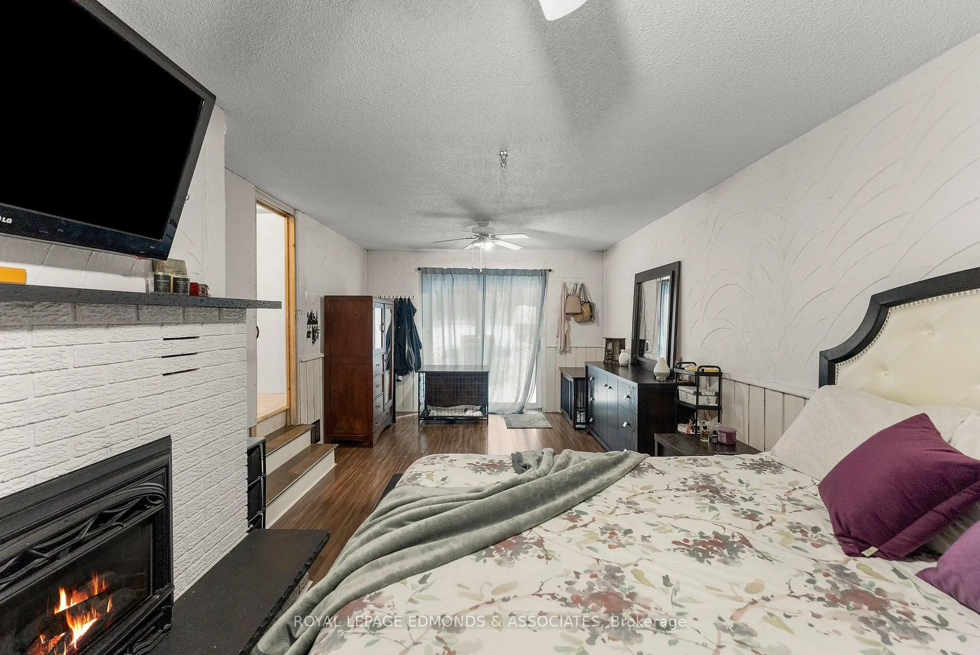 Photo 24 of 43 Lisa Crescent, Petawawa — HOMEH