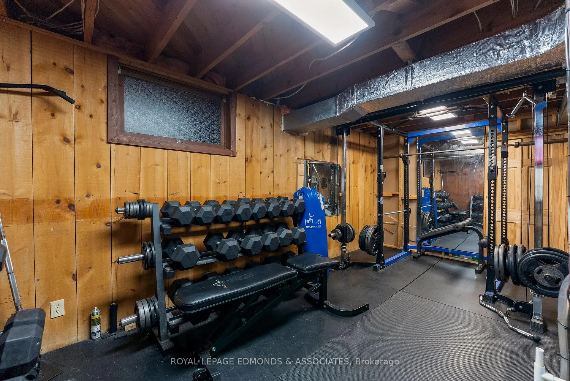 Photo 33 of 43 Lisa Crescent, Petawawa — HOMEH