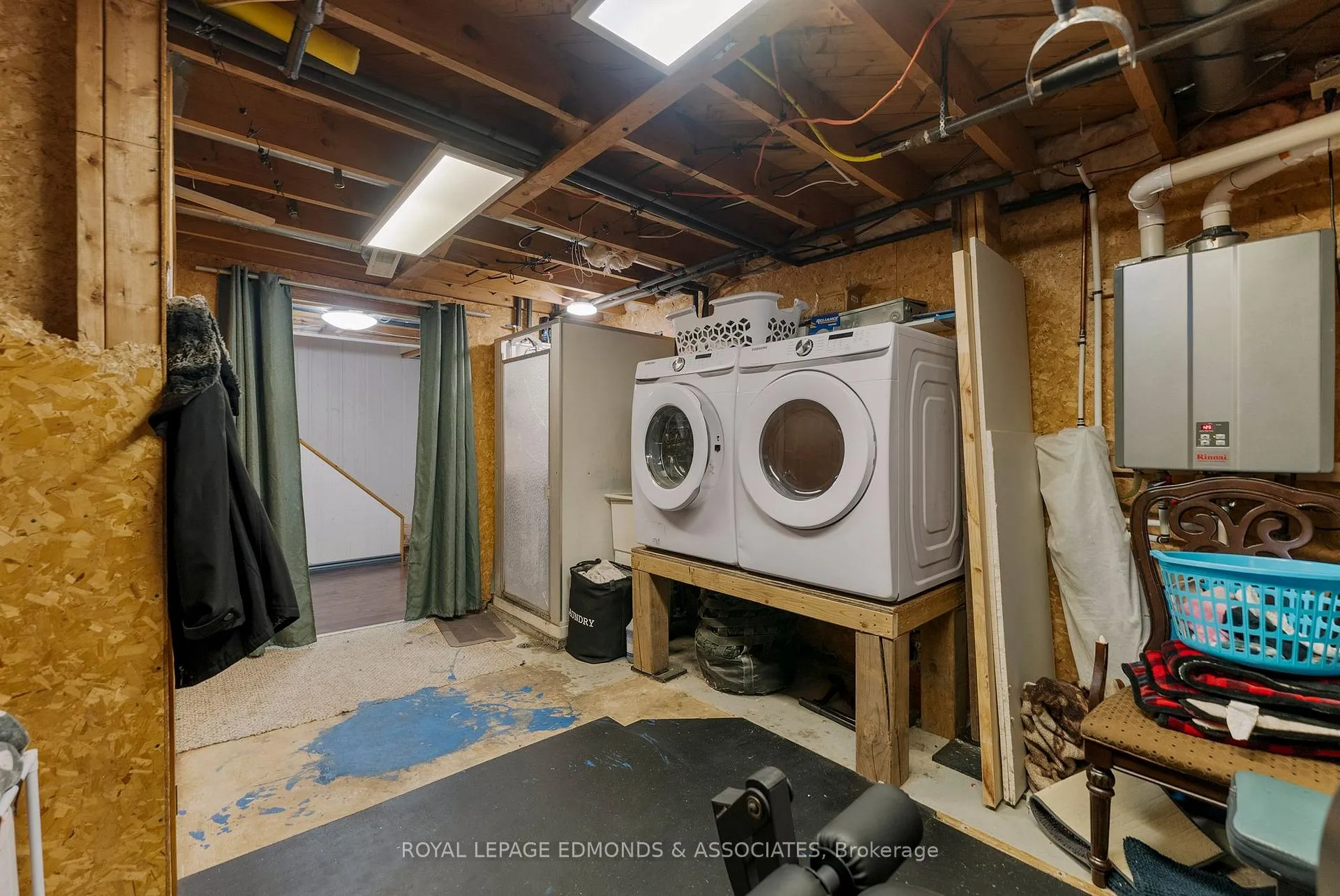 Photo 34 of 43 Lisa Crescent, Petawawa — HOMEH