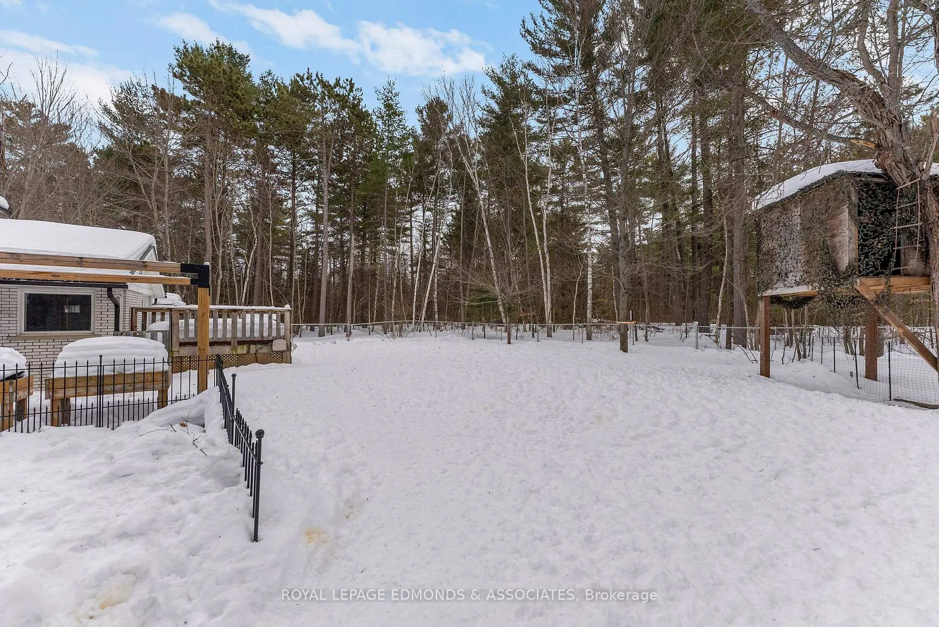 Photo 37 of 43 Lisa Crescent, Petawawa — HOMEH