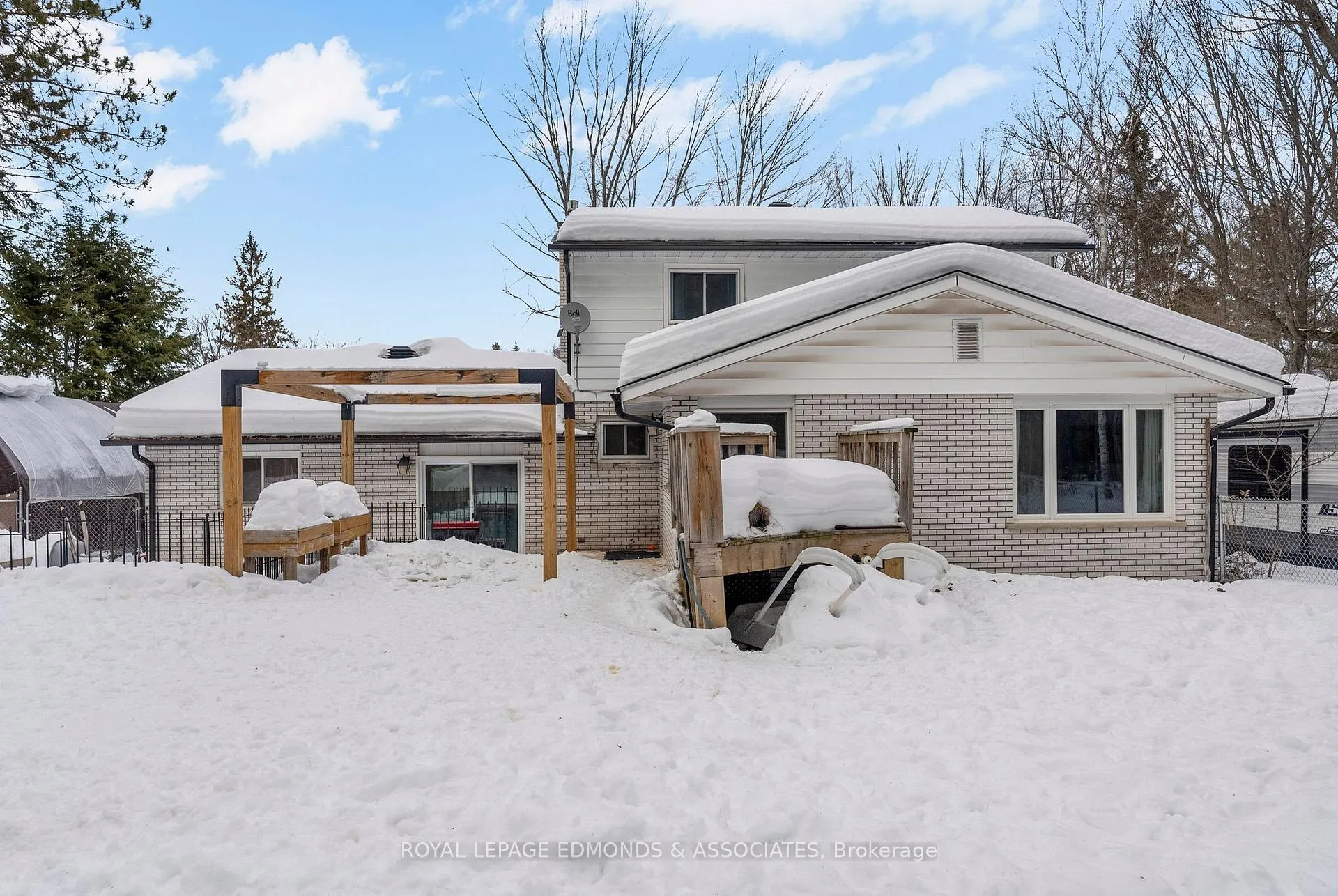 Photo 39 of 43 Lisa Crescent, Petawawa — HOMEH
