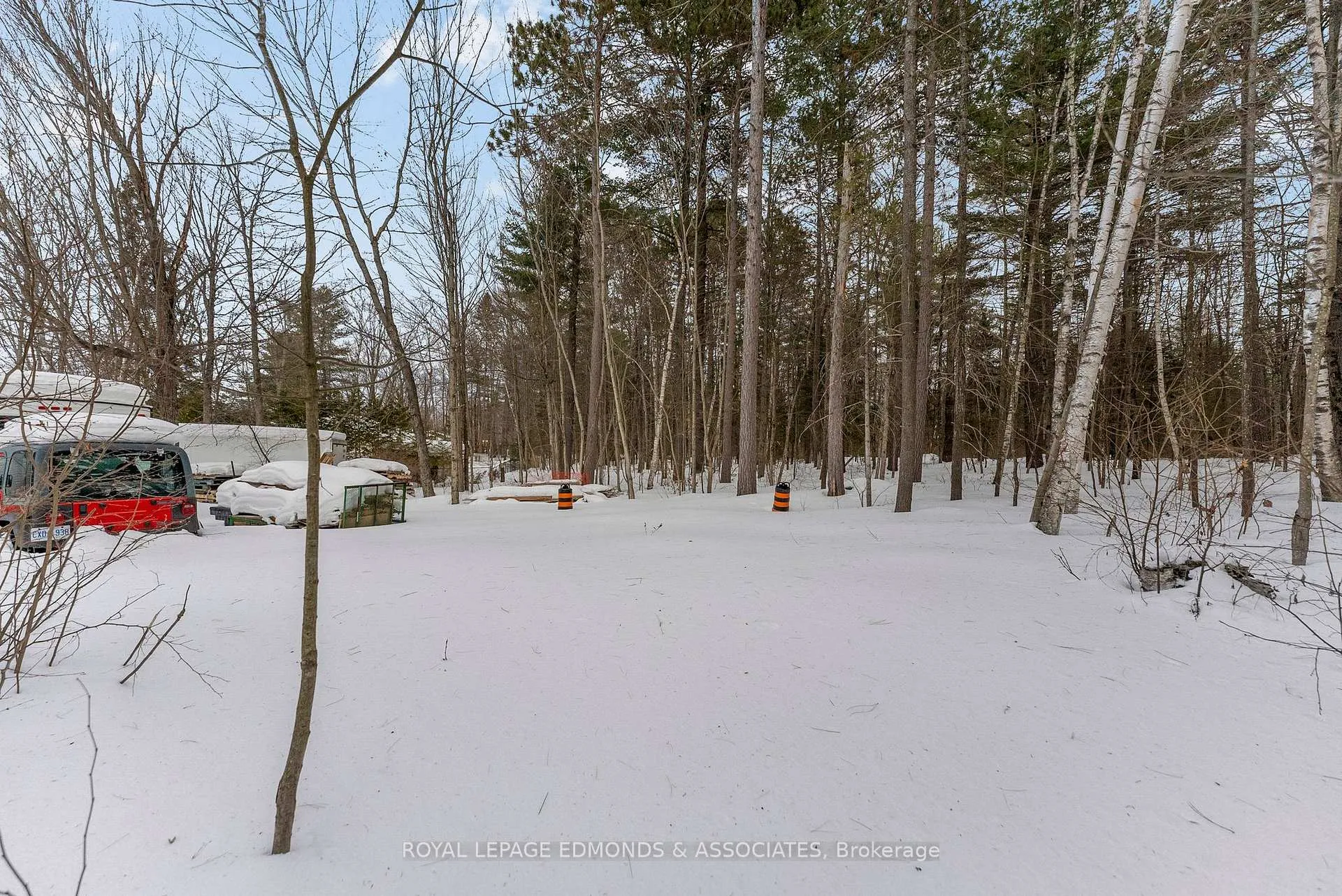 Photo 43 of 43 Lisa Crescent, Petawawa — HOMEH