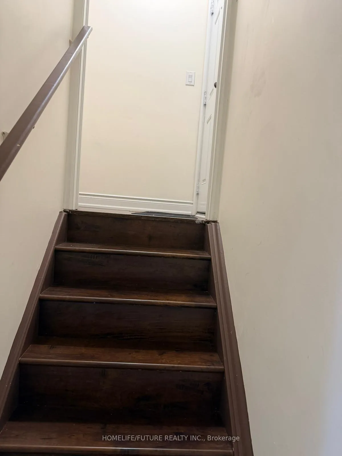 Photo 1 of Unit Bsmt, 7 Oxendon Road, Brampton, Northwest Brampton — HOMEH