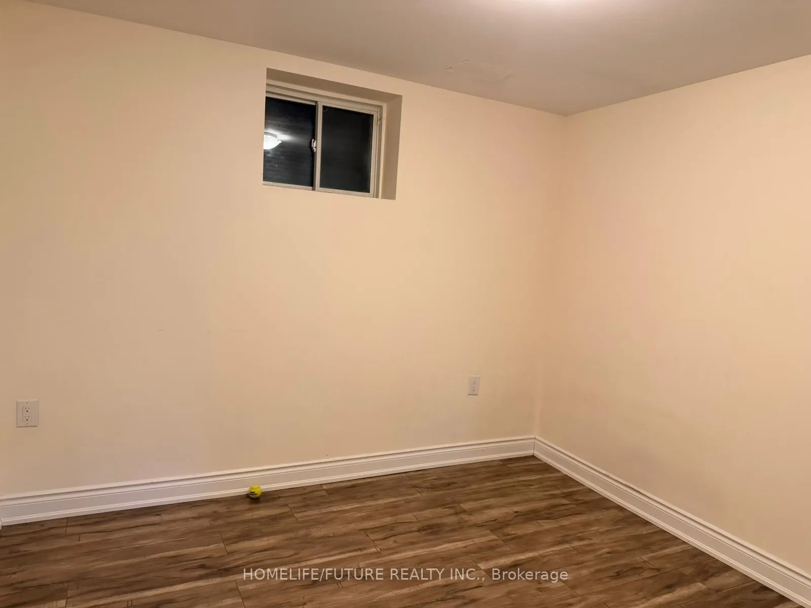 Photo 4 of Unit Bsmt, 7 Oxendon Road, Brampton, Northwest Brampton — HOMEH