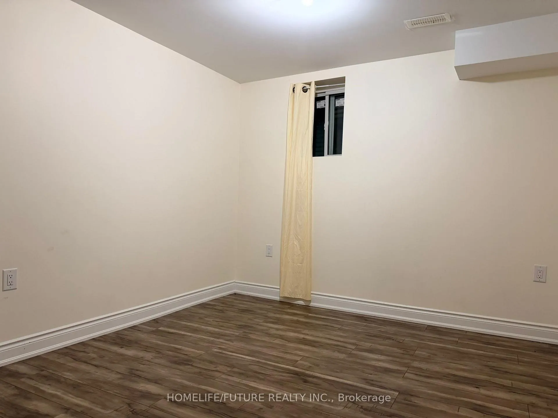 Photo 8 of Unit Bsmt, 7 Oxendon Road, Brampton, Northwest Brampton — HOMEH