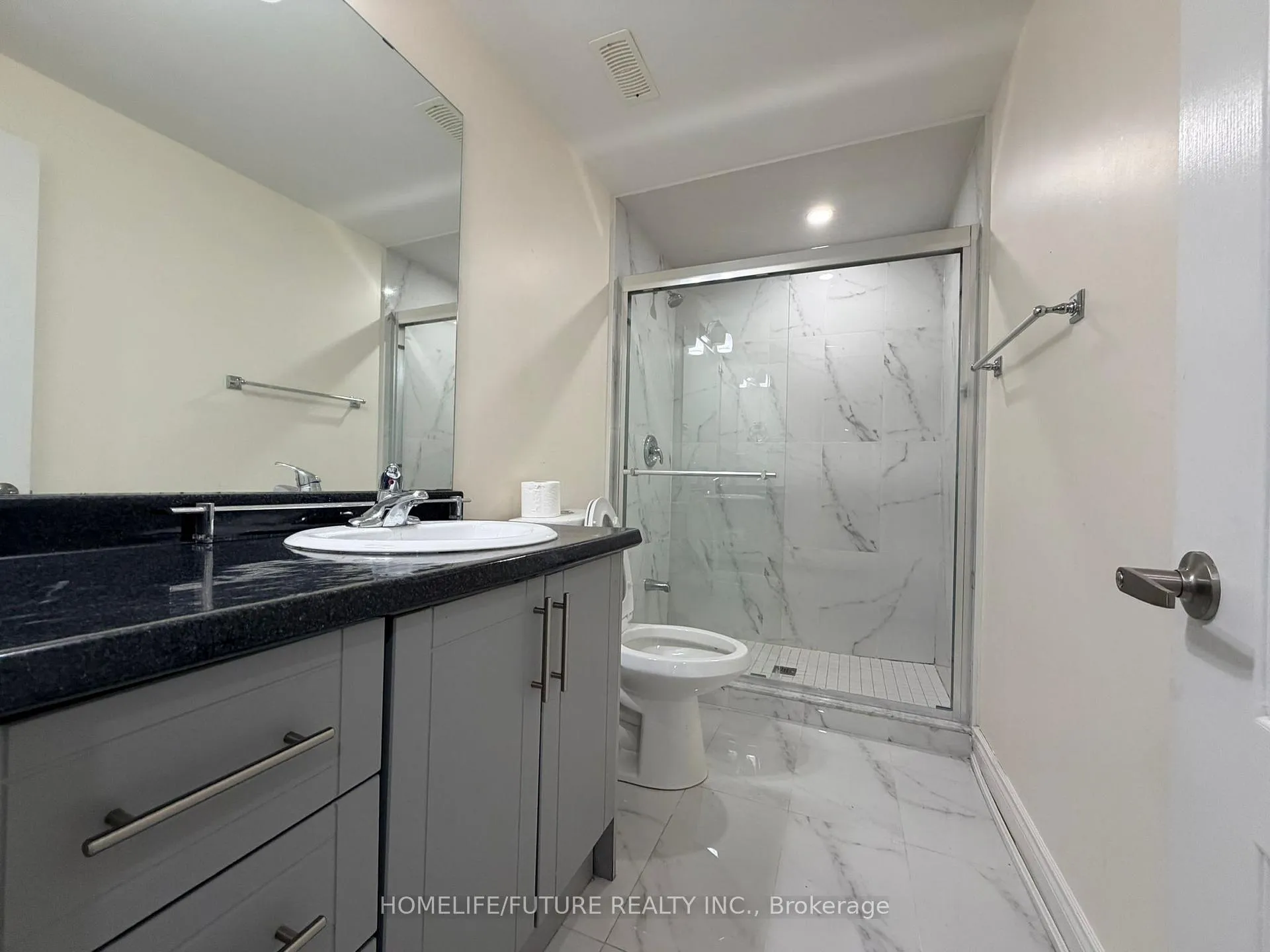 Photo 10 of Unit Bsmt, 7 Oxendon Road, Brampton, Northwest Brampton — HOMEH