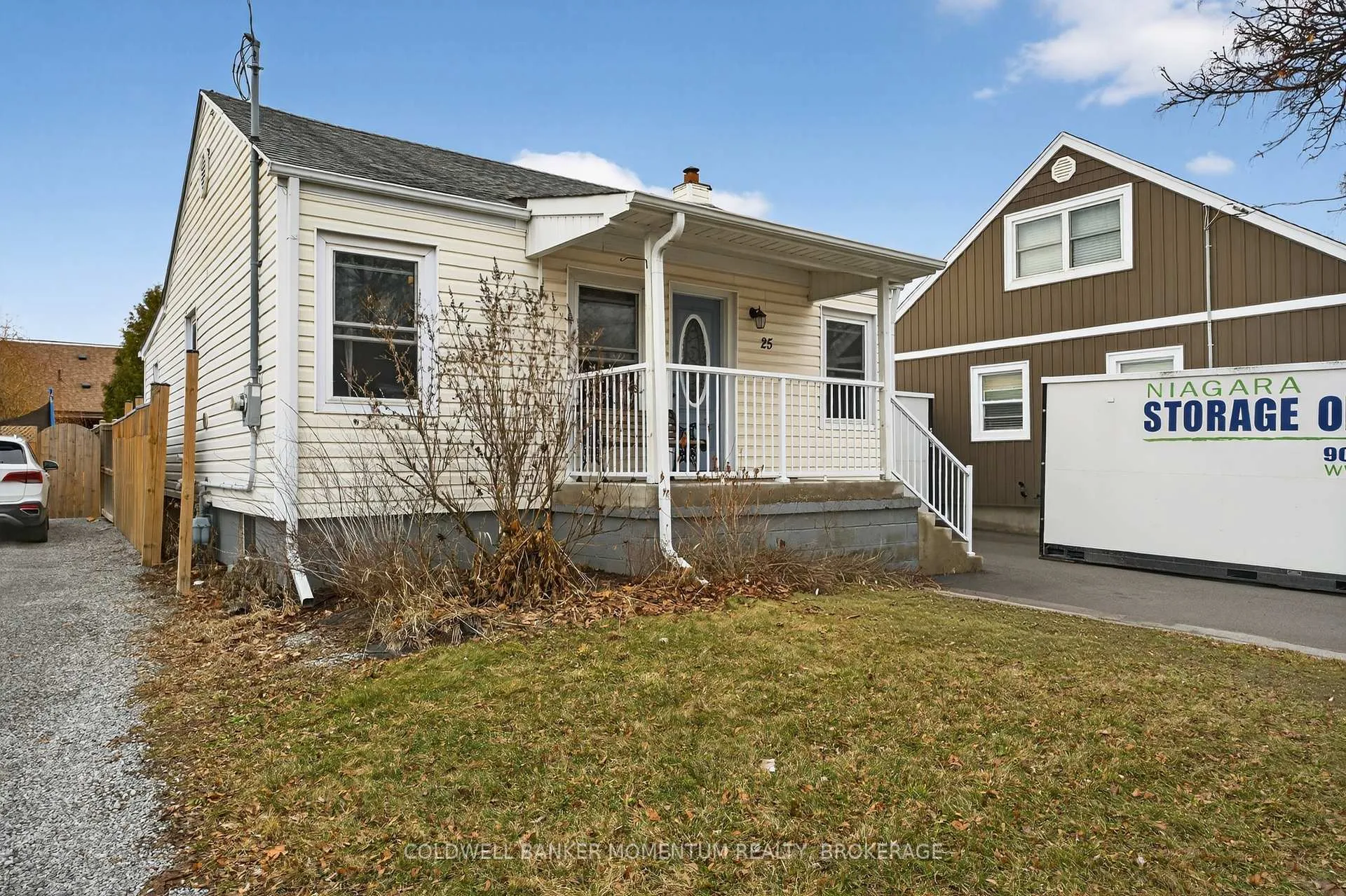 Photo 2 of 25 Coventry Street, St. Catharines, E. Chester — HOMEH