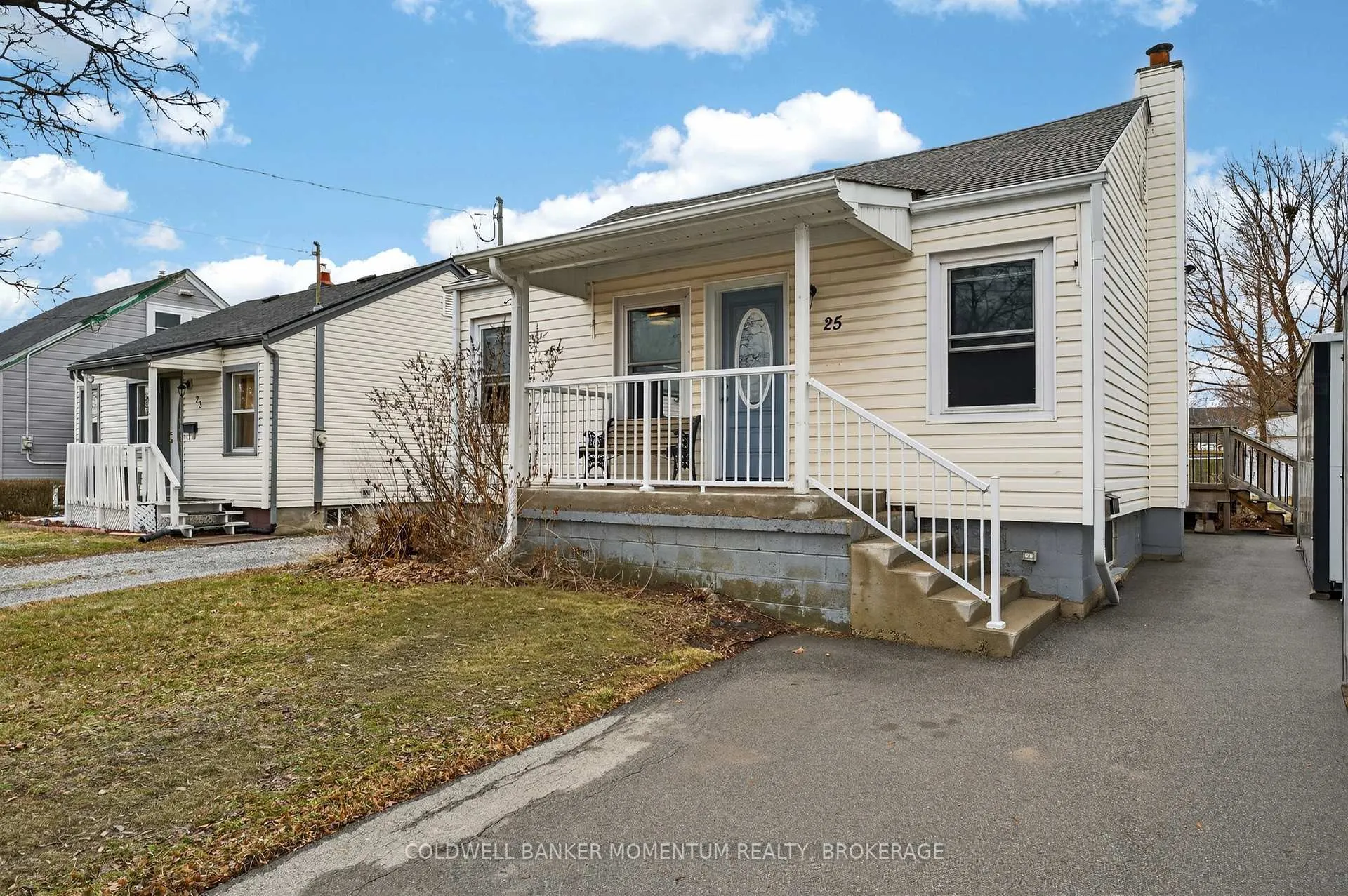 Photo 3 of 25 Coventry Street, St. Catharines, E. Chester — HOMEH