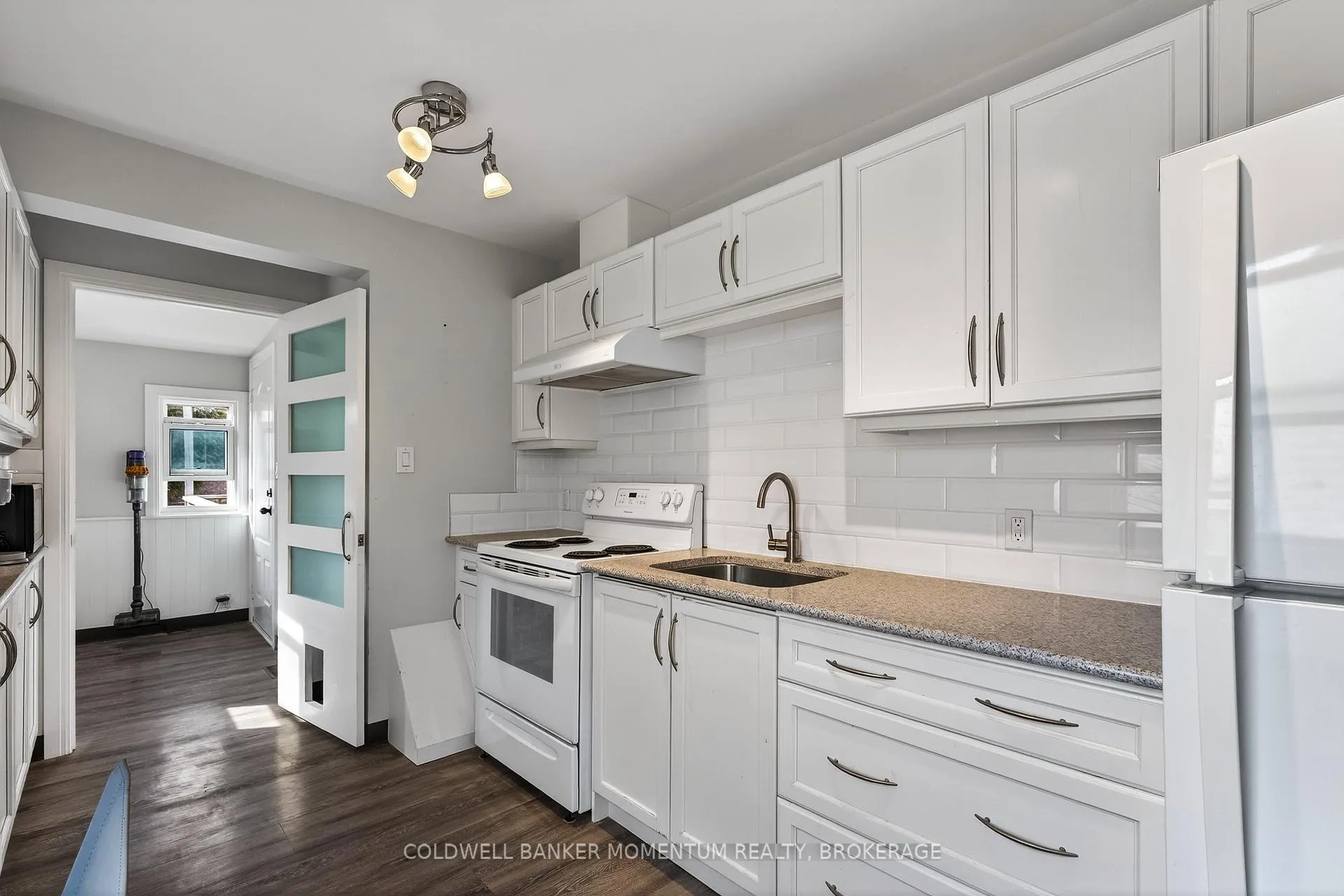 Photo 23 of 25 Coventry Street, St. Catharines, E. Chester — HOMEH