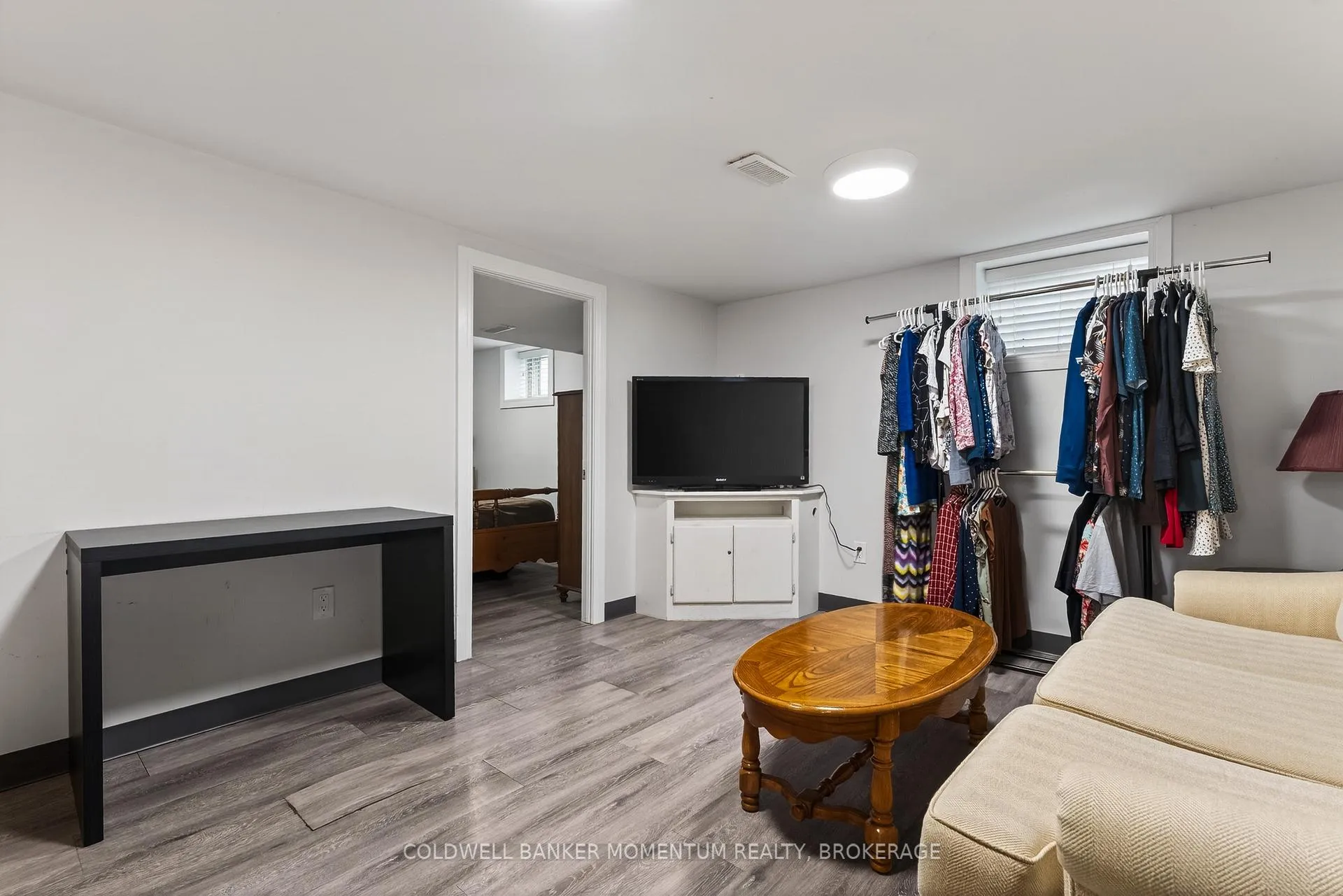 Photo 41 of 25 Coventry Street, St. Catharines, E. Chester — HOMEH