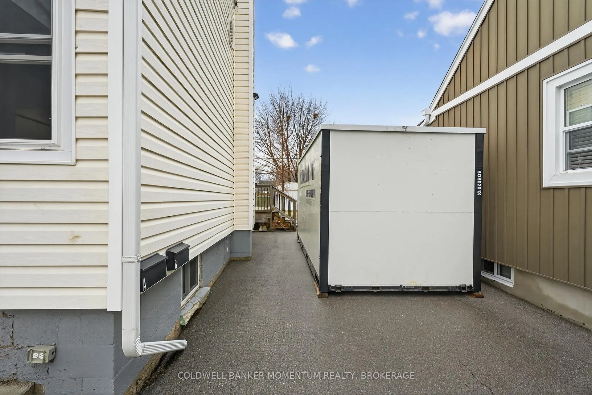 Photo 44 of 25 Coventry Street, St. Catharines, E. Chester — HOMEH